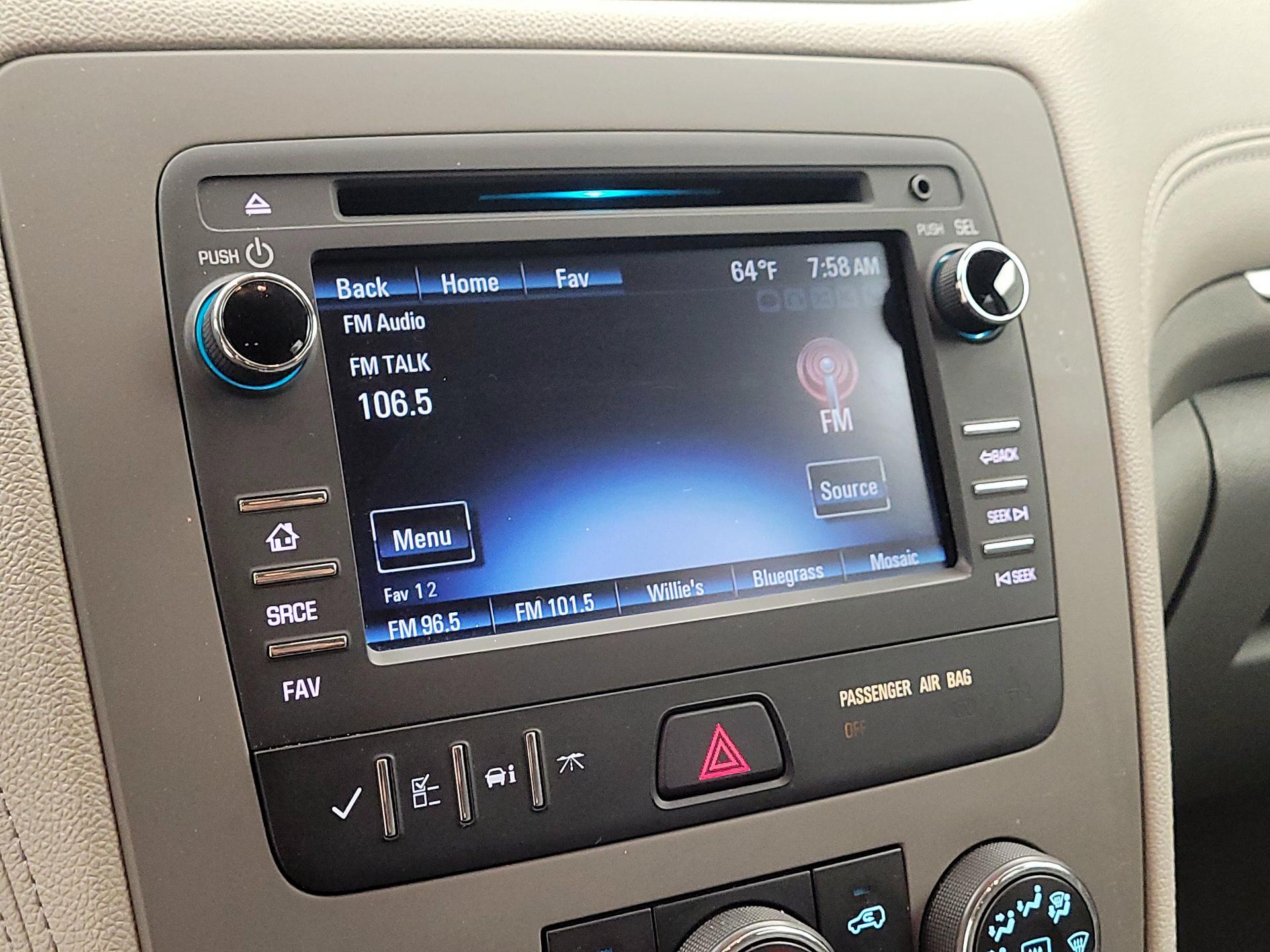 Thumbnail: 2017 Chevrolet Traverse - 15