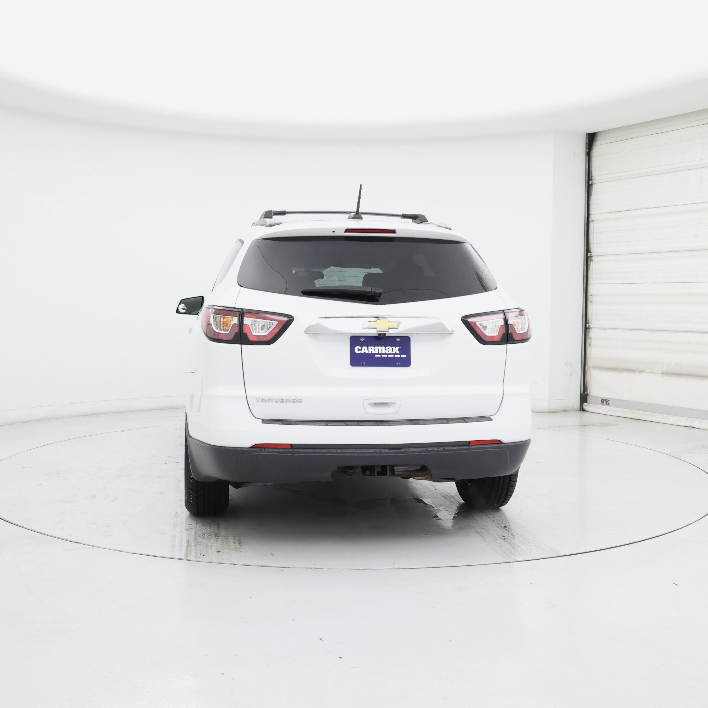 Thumbnail: 2017 Chevrolet Traverse - 6