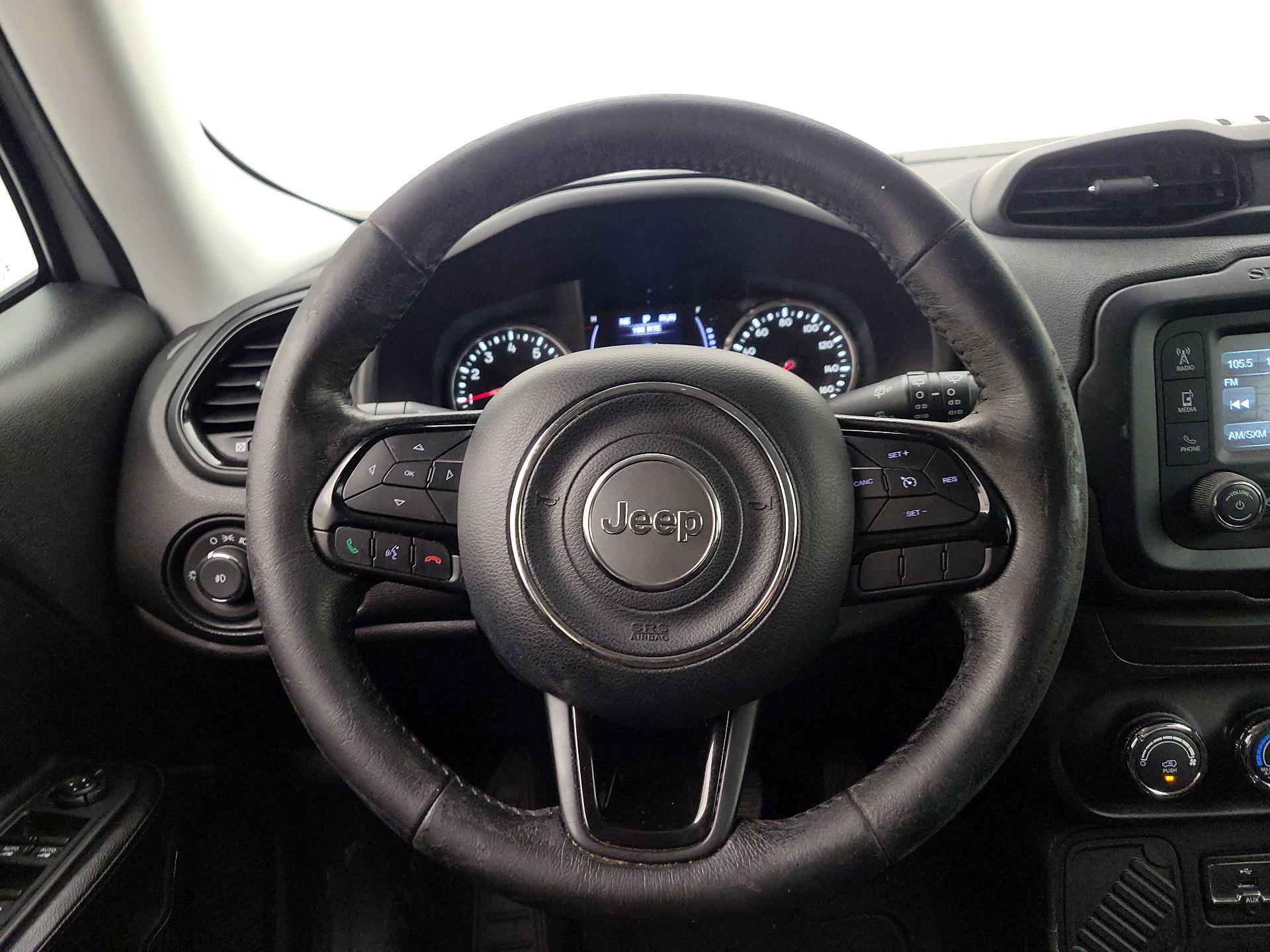 Thumbnail: 2017 Jeep Renegade - 10