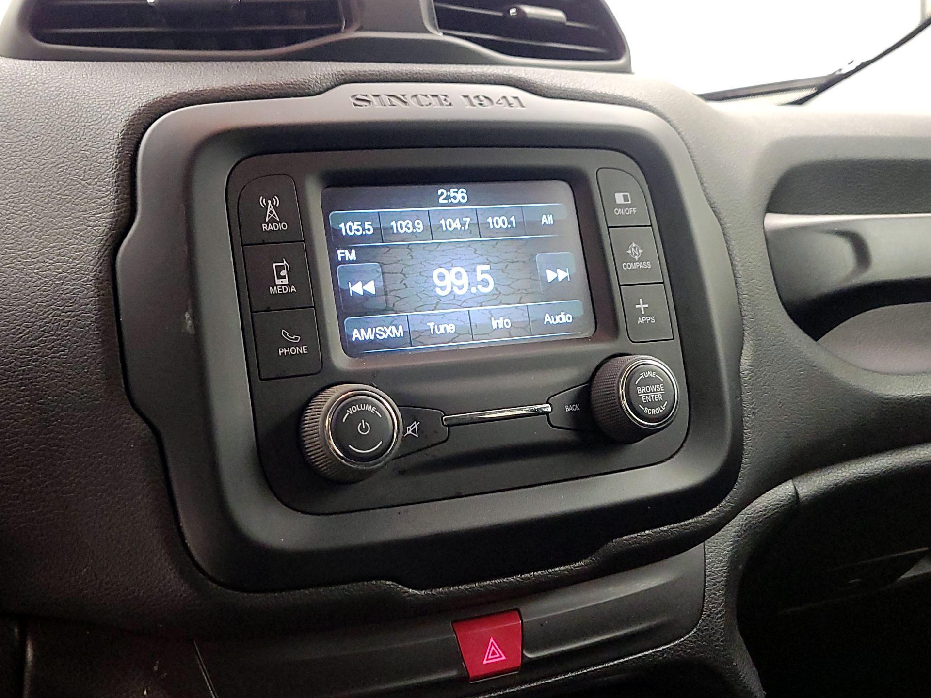 Thumbnail: 2017 Jeep Renegade - 15