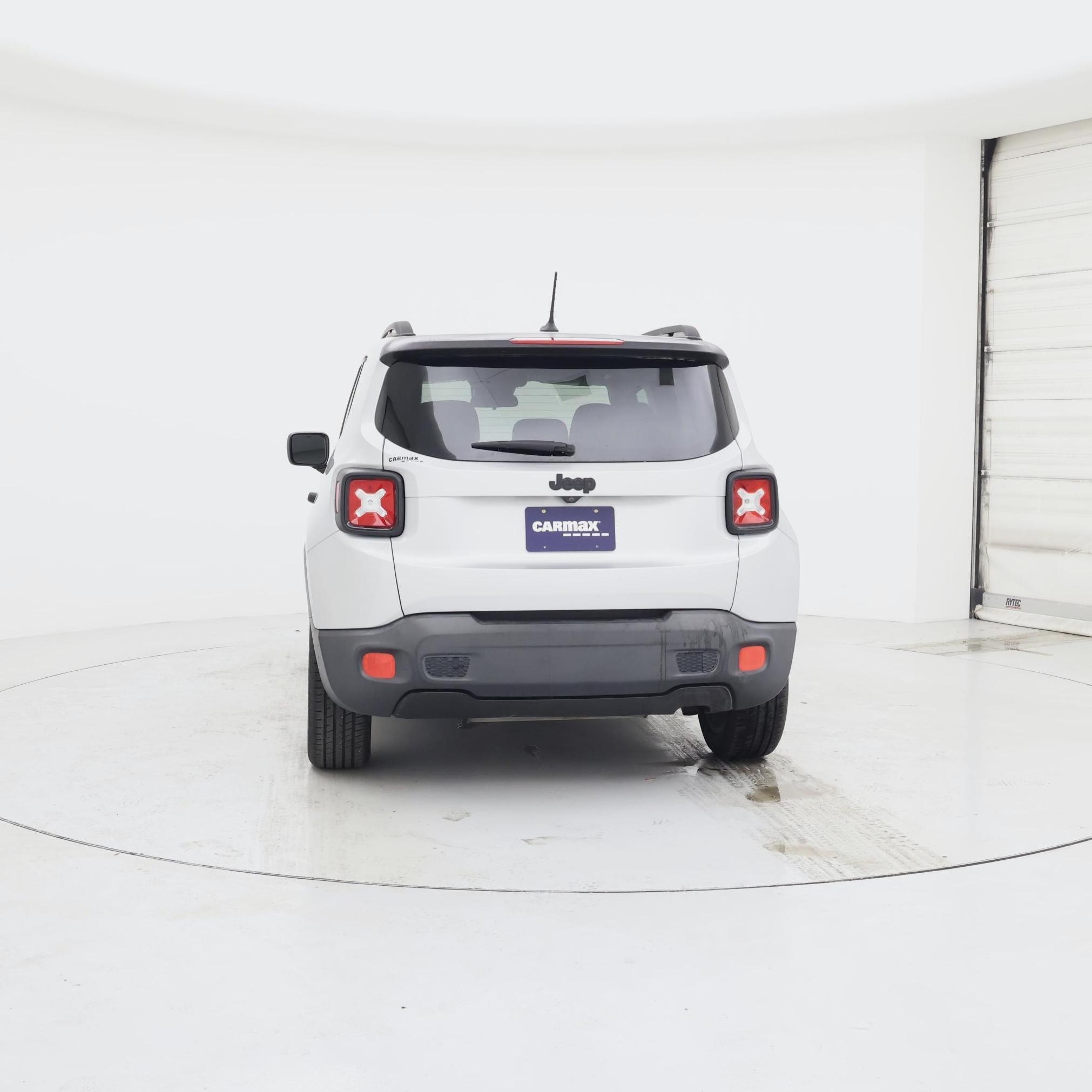 Thumbnail: 2017 Jeep Renegade - 6