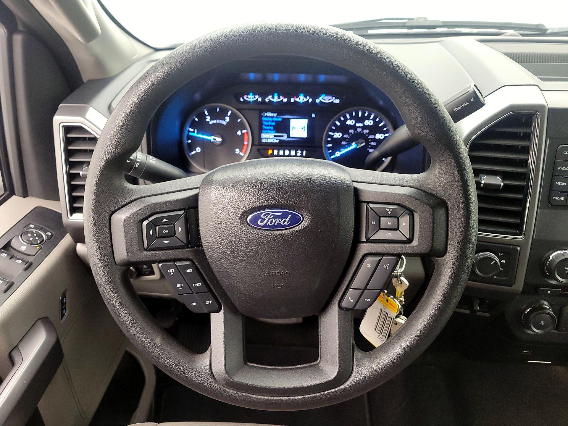 Thumbnail: 2018 Ford F-250 - 10