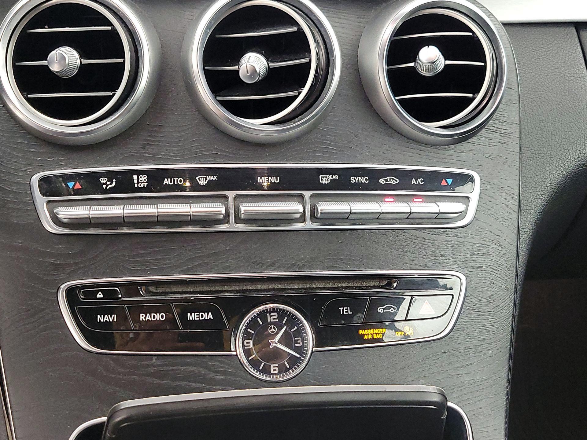 Thumbnail: 2018 Mercedes-Benz C-Class - 16