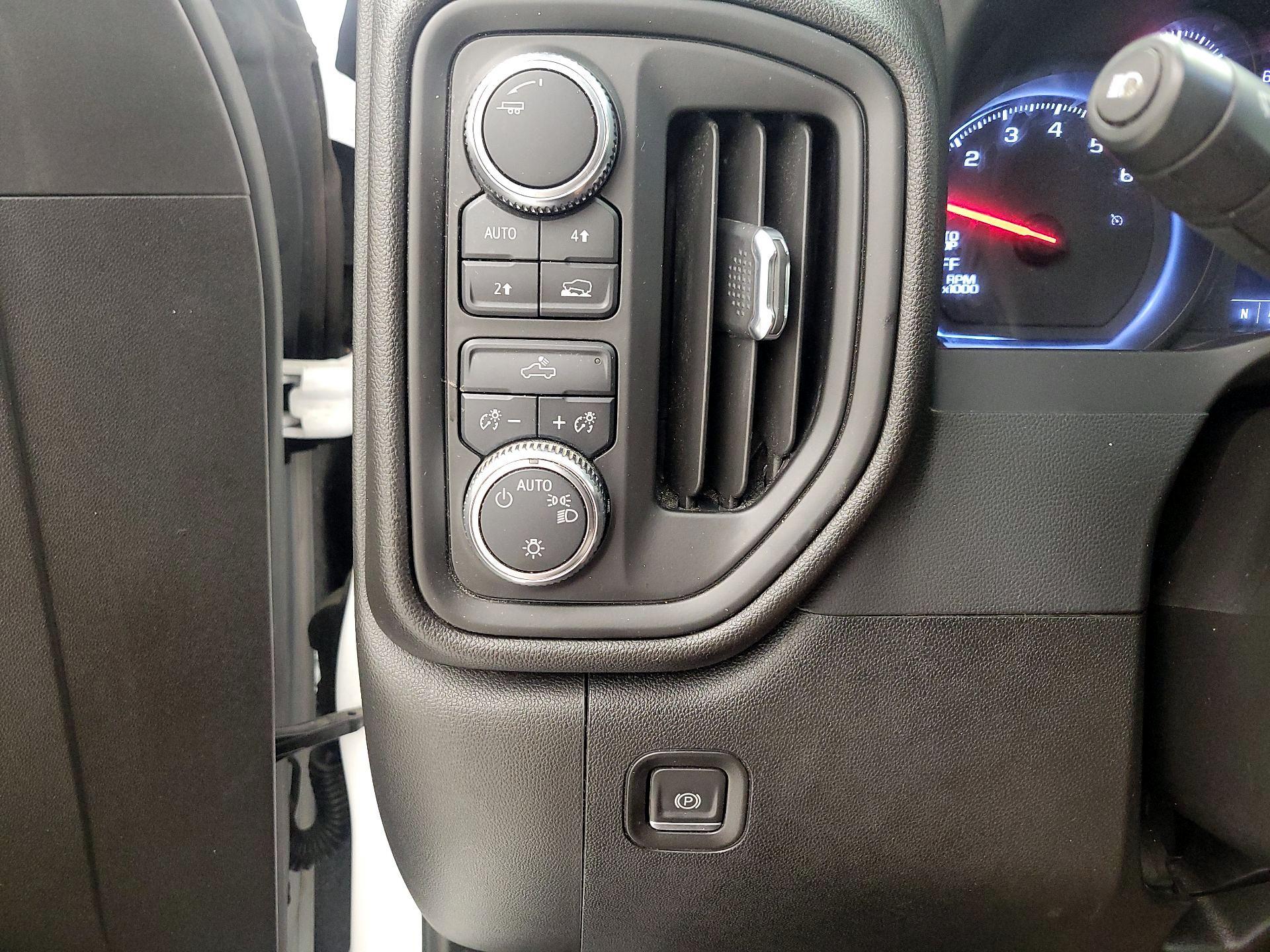 Thumbnail: 2023 GMC Sierra 1500 - 13