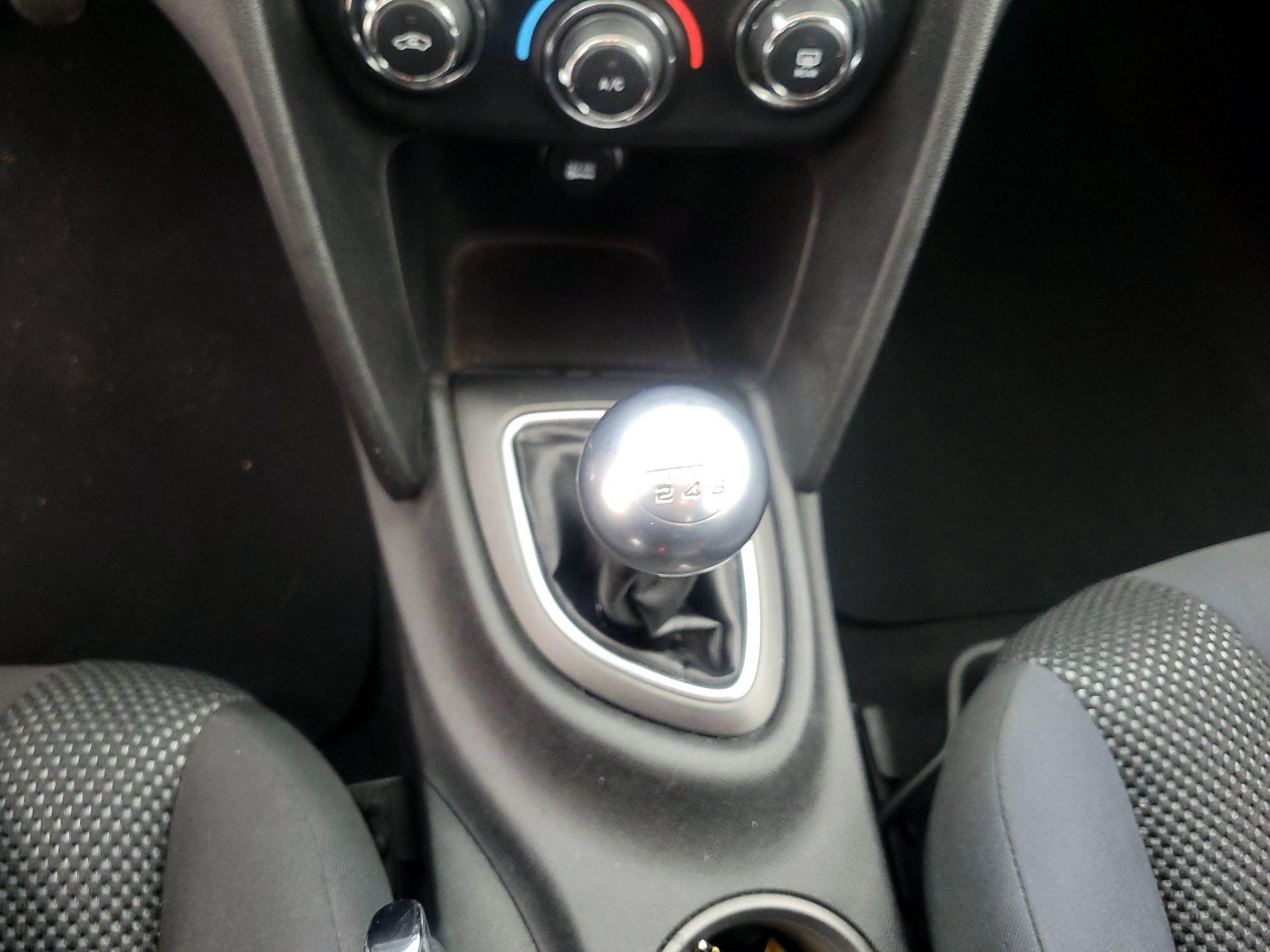 Thumbnail: 2016 Dodge Dart - 16