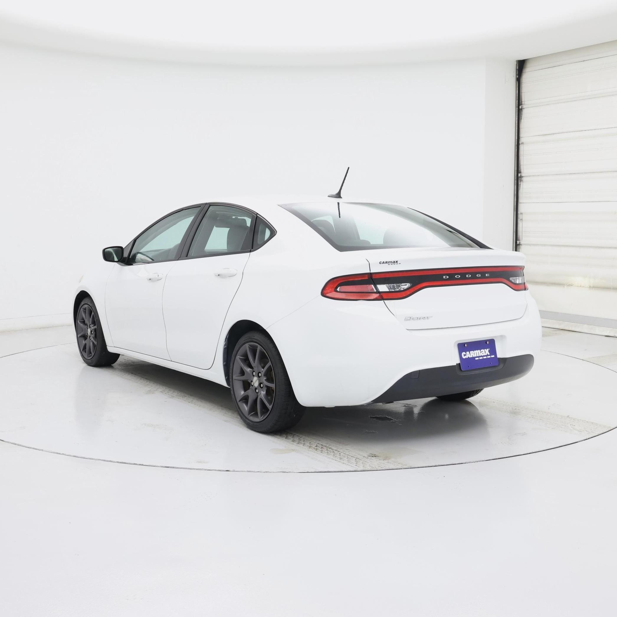 Thumbnail: 2016 Dodge Dart - 2