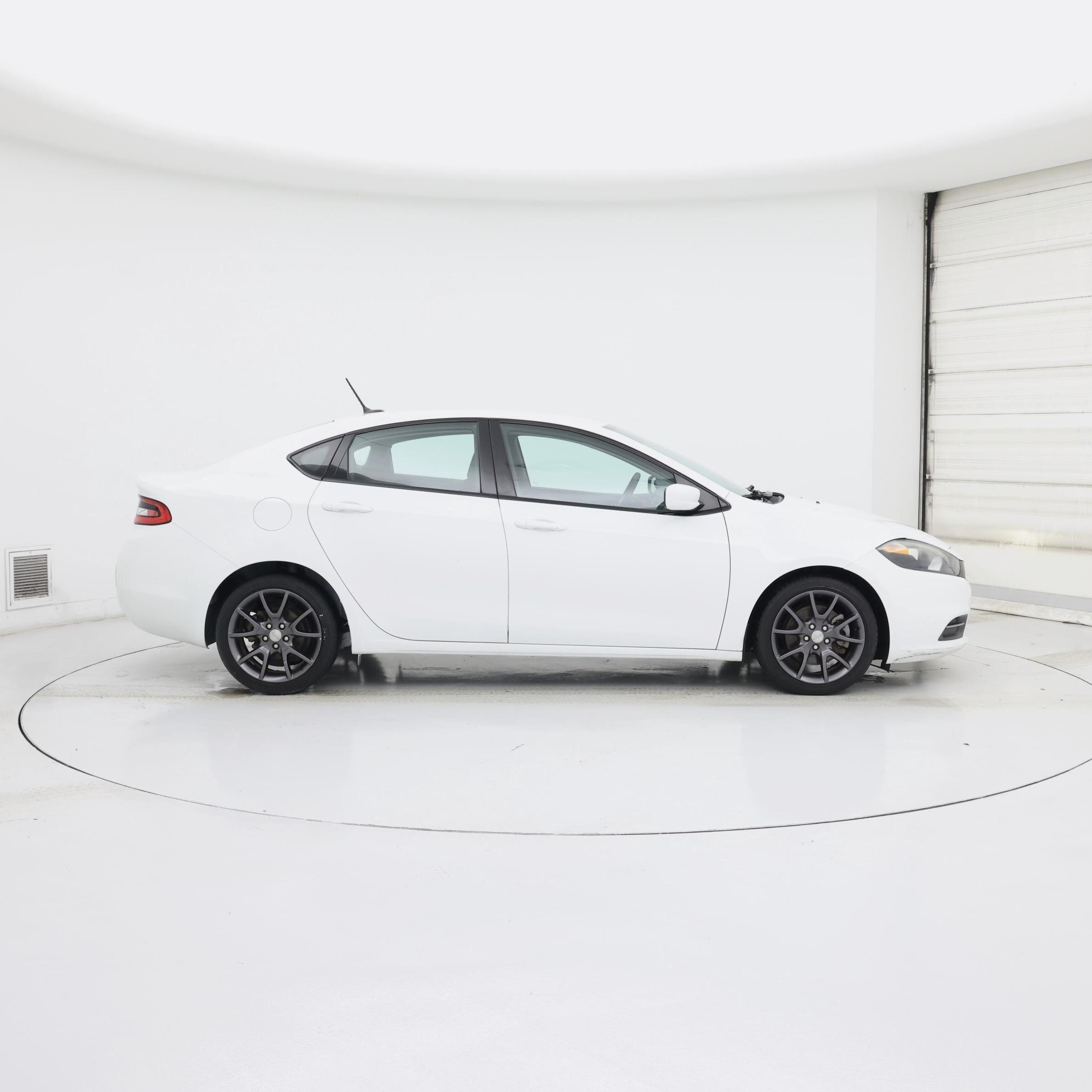 Thumbnail: 2016 Dodge Dart - 7