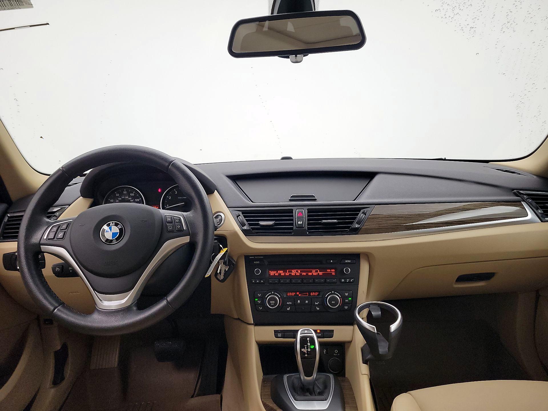 Thumbnail: 2015 BMW X1 - 9