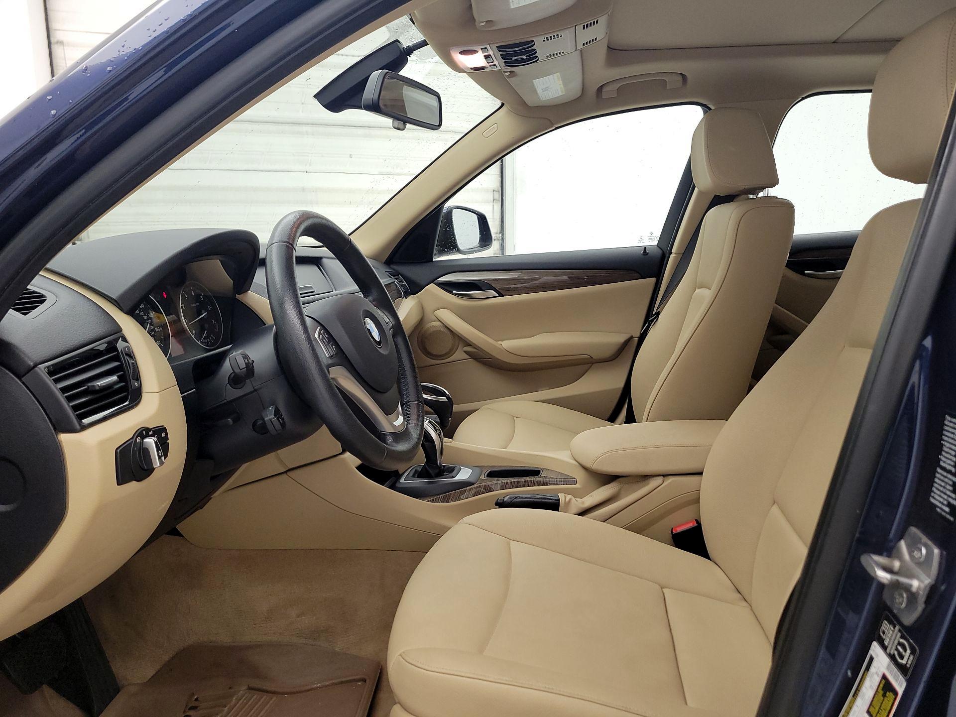 Thumbnail: 2015 BMW X1 - 11