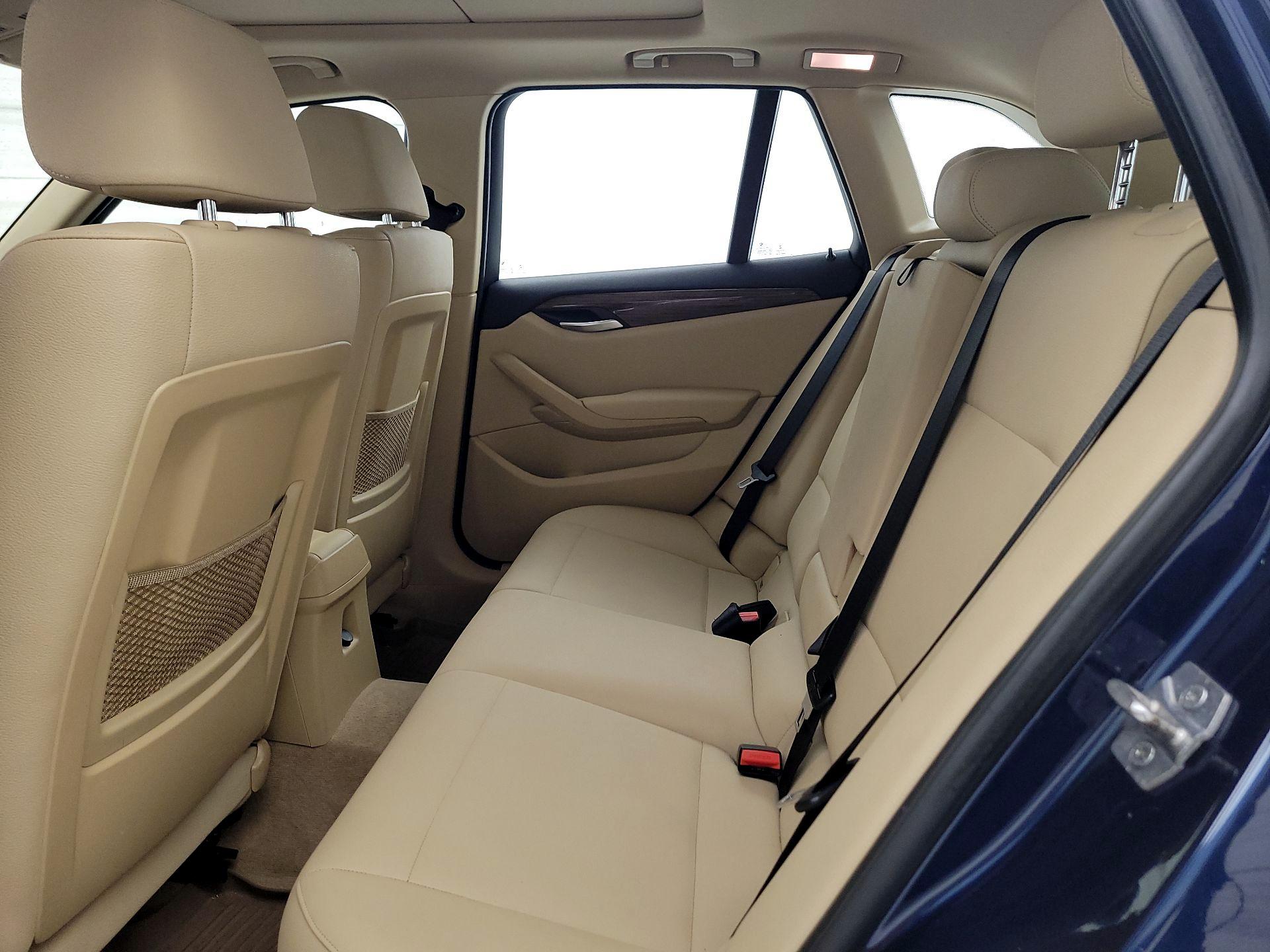 Thumbnail: 2015 BMW X1 - 18