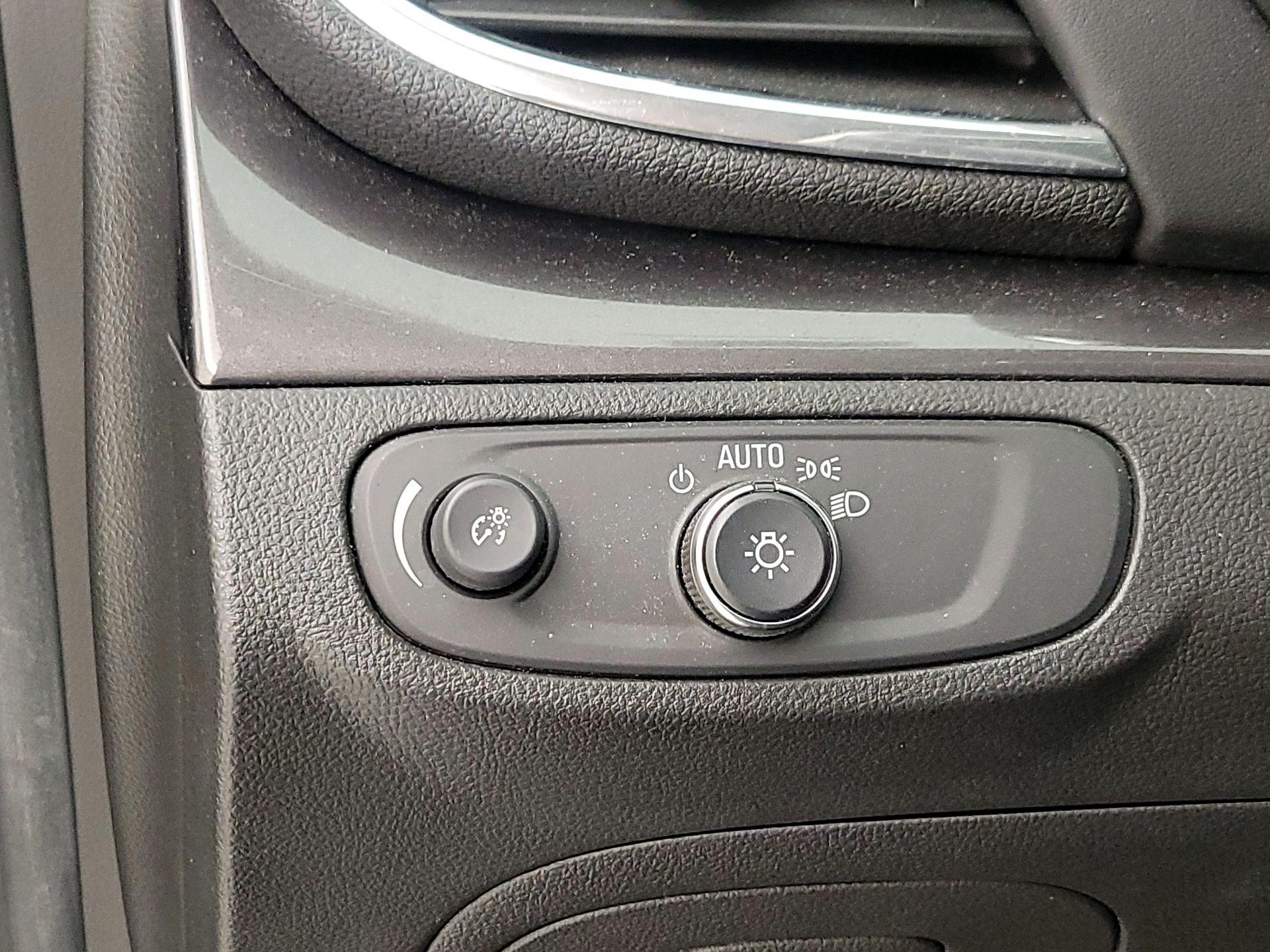 Thumbnail: 2019 Buick Encore - 13