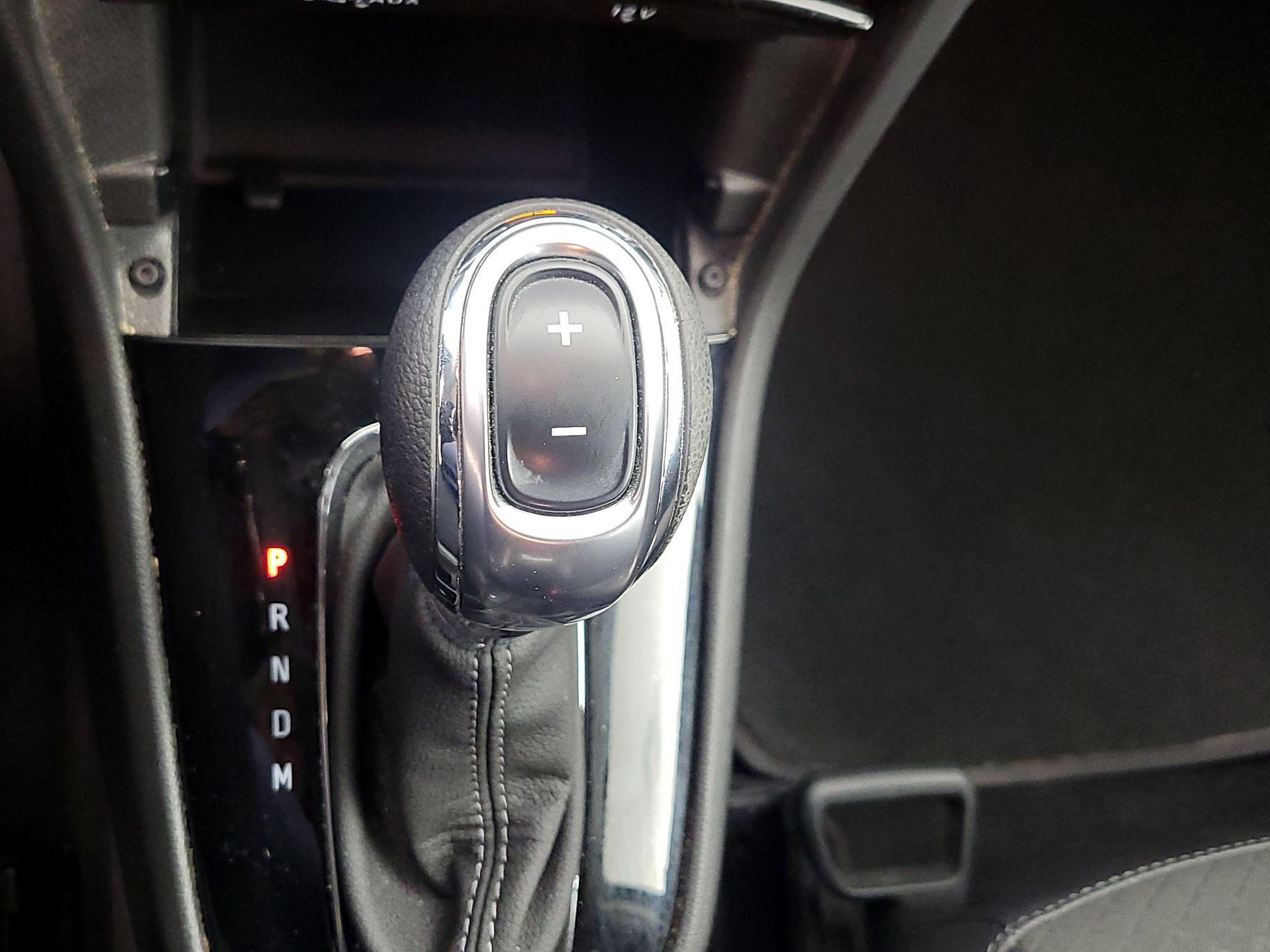 Thumbnail: 2019 Buick Encore - 17