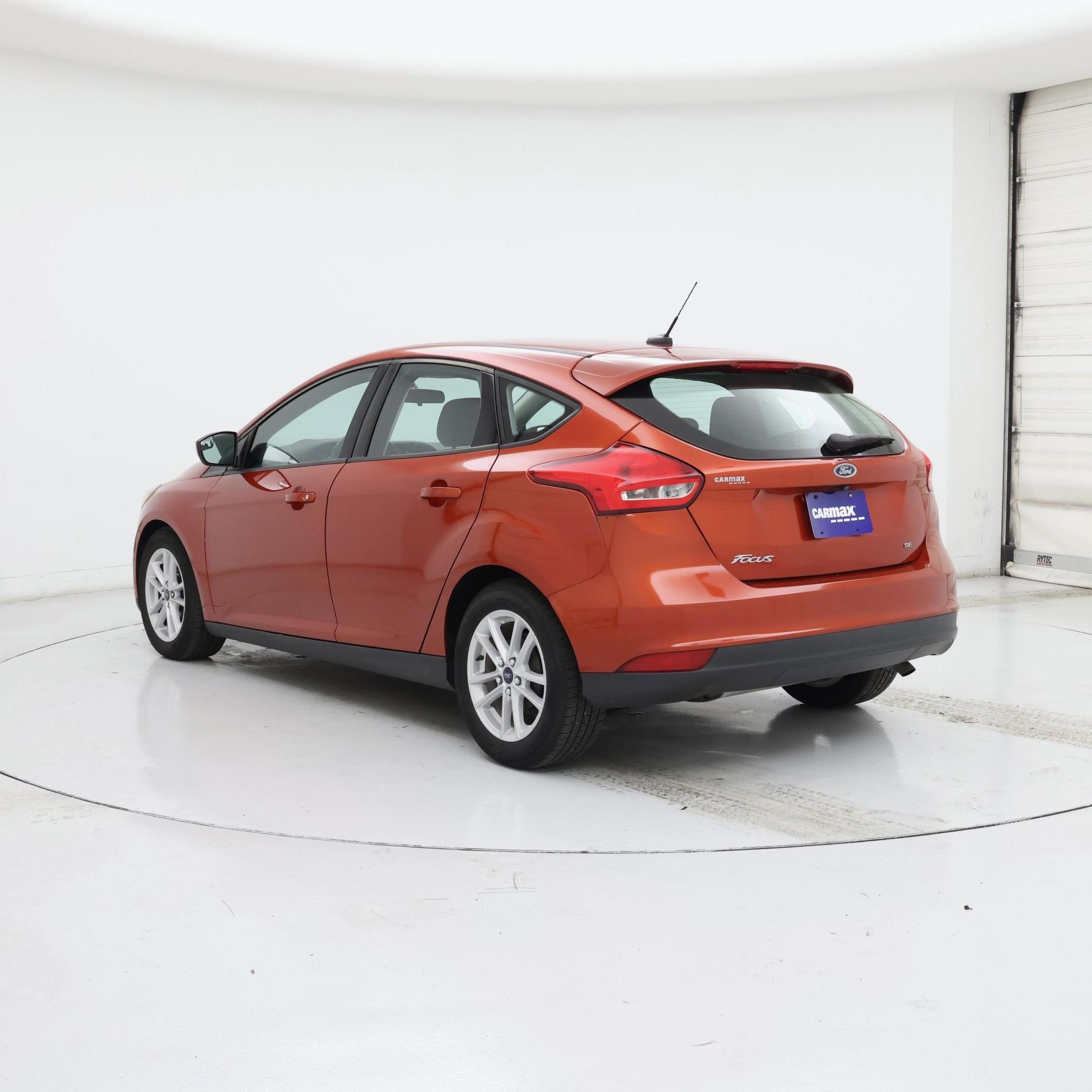 Thumbnail: 2018 Ford Focus - 2