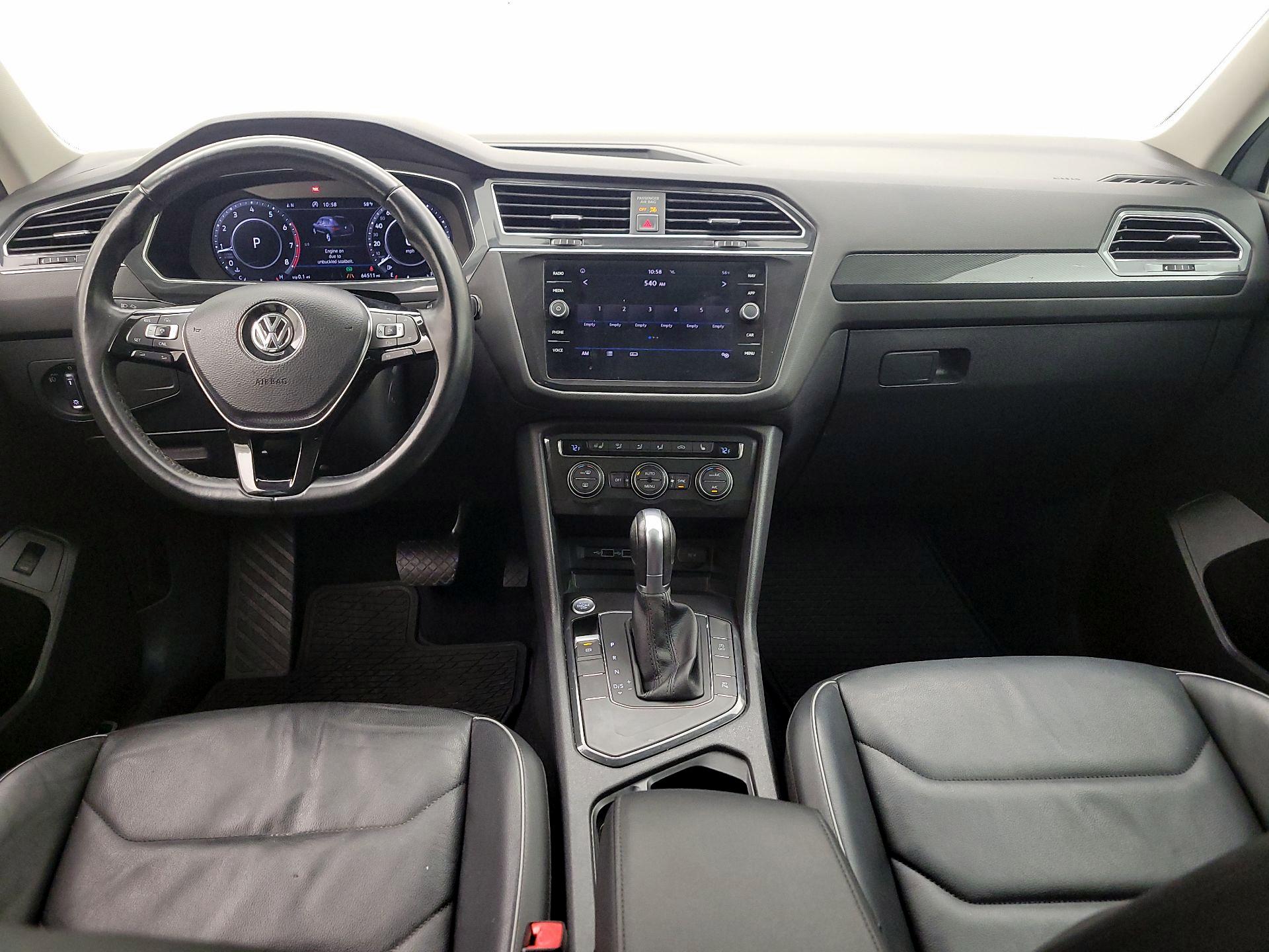 Thumbnail: 2018 Volkswagen Tiguan - 9