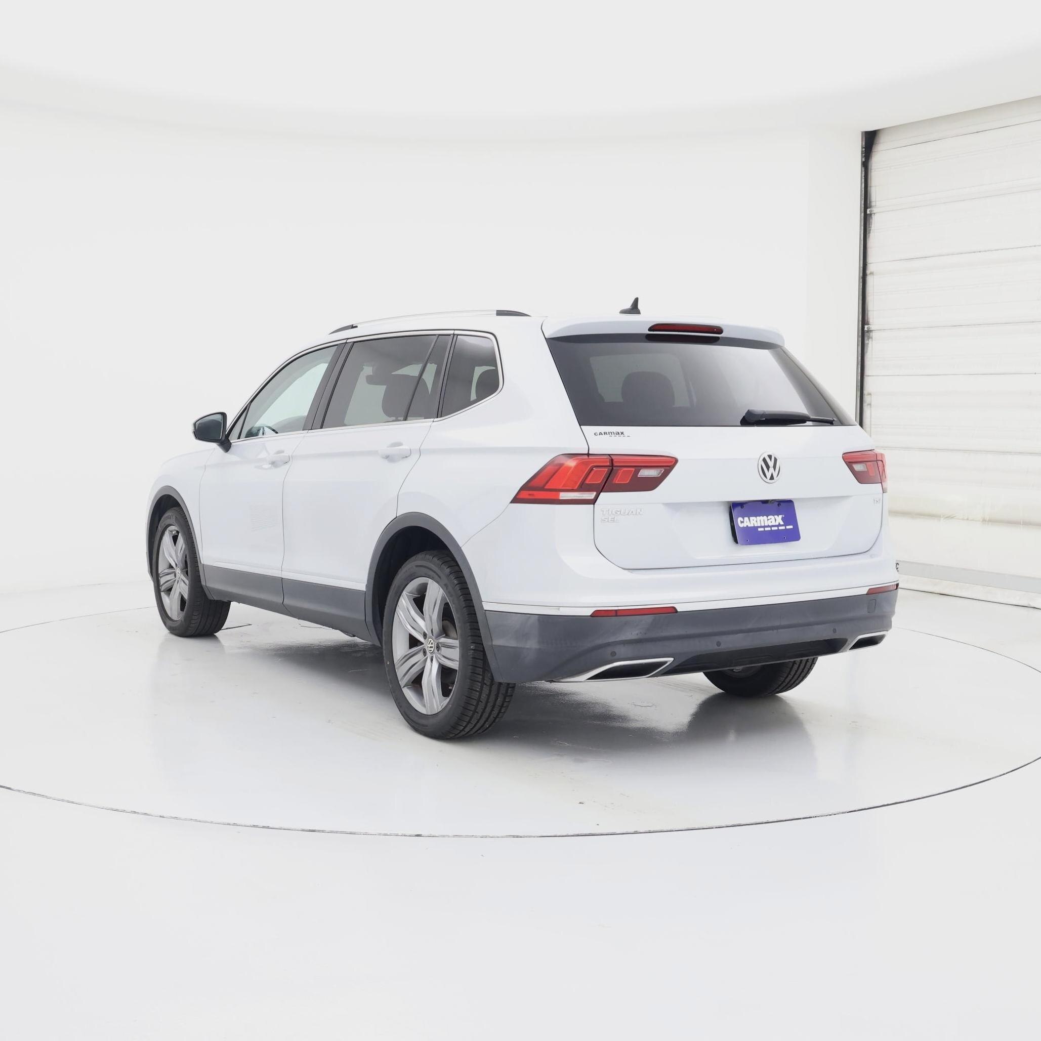 Thumbnail: 2018 Volkswagen Tiguan - 2