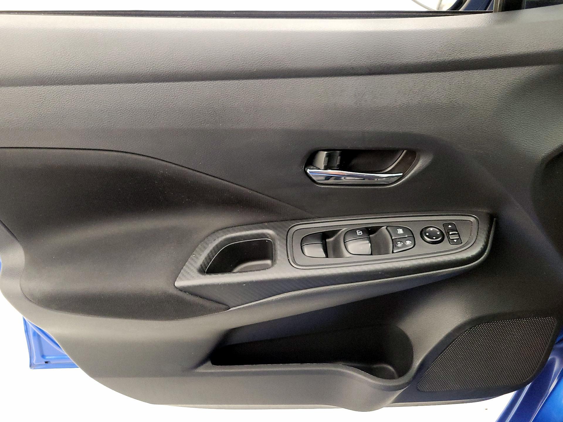 Thumbnail: 2021 Nissan Versa - 12