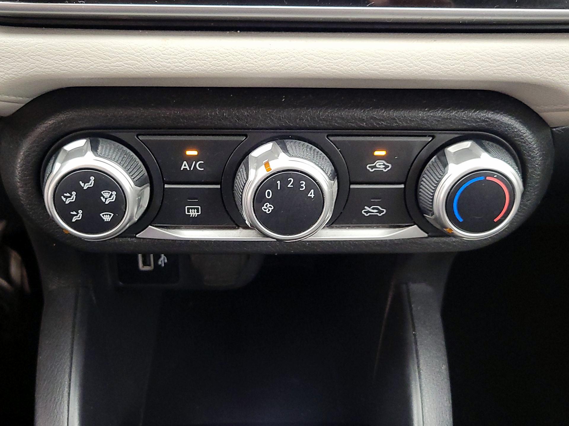 Thumbnail: 2021 Nissan Versa - 16