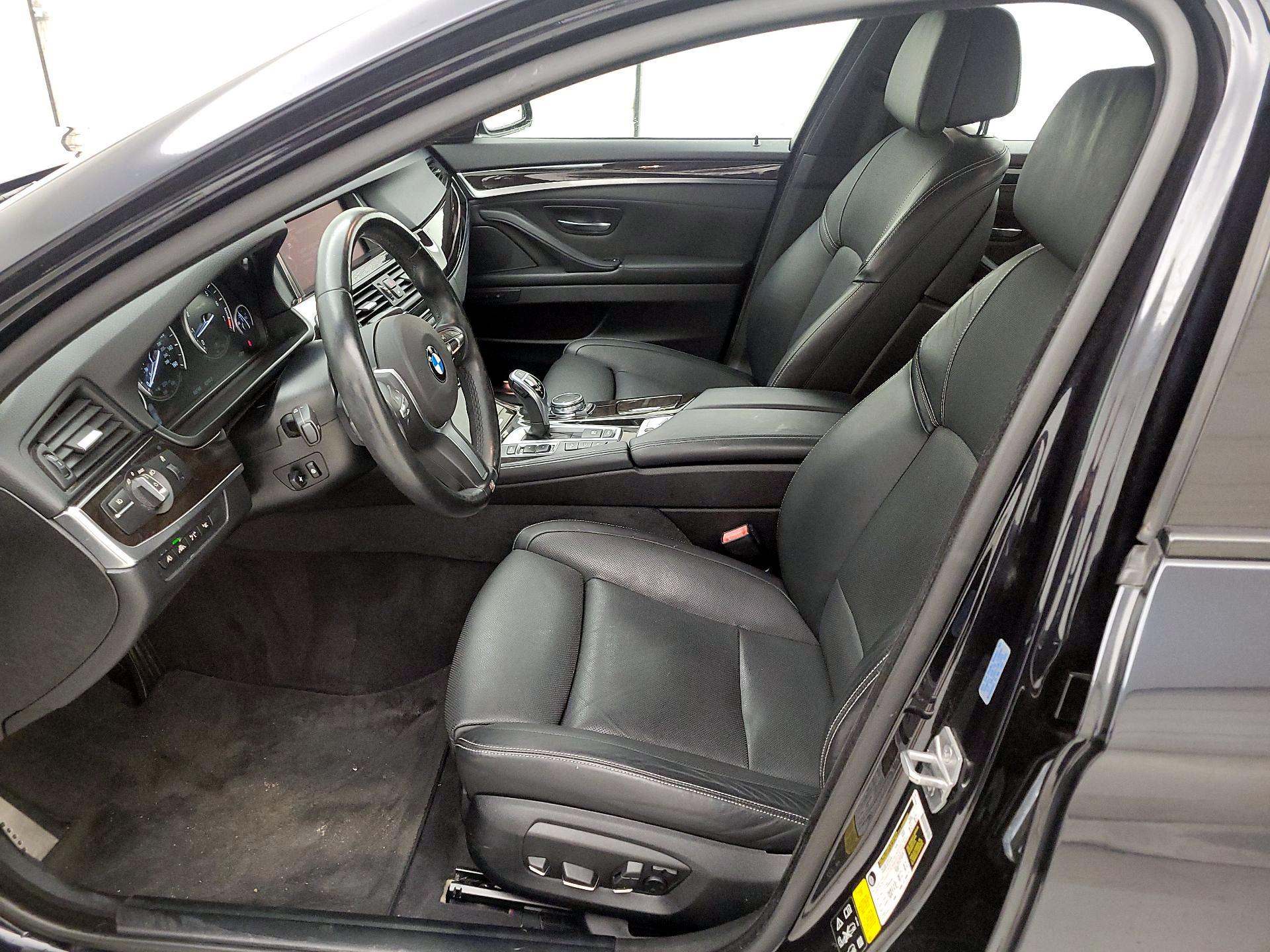 Thumbnail: 2016 BMW 5 Series - 11