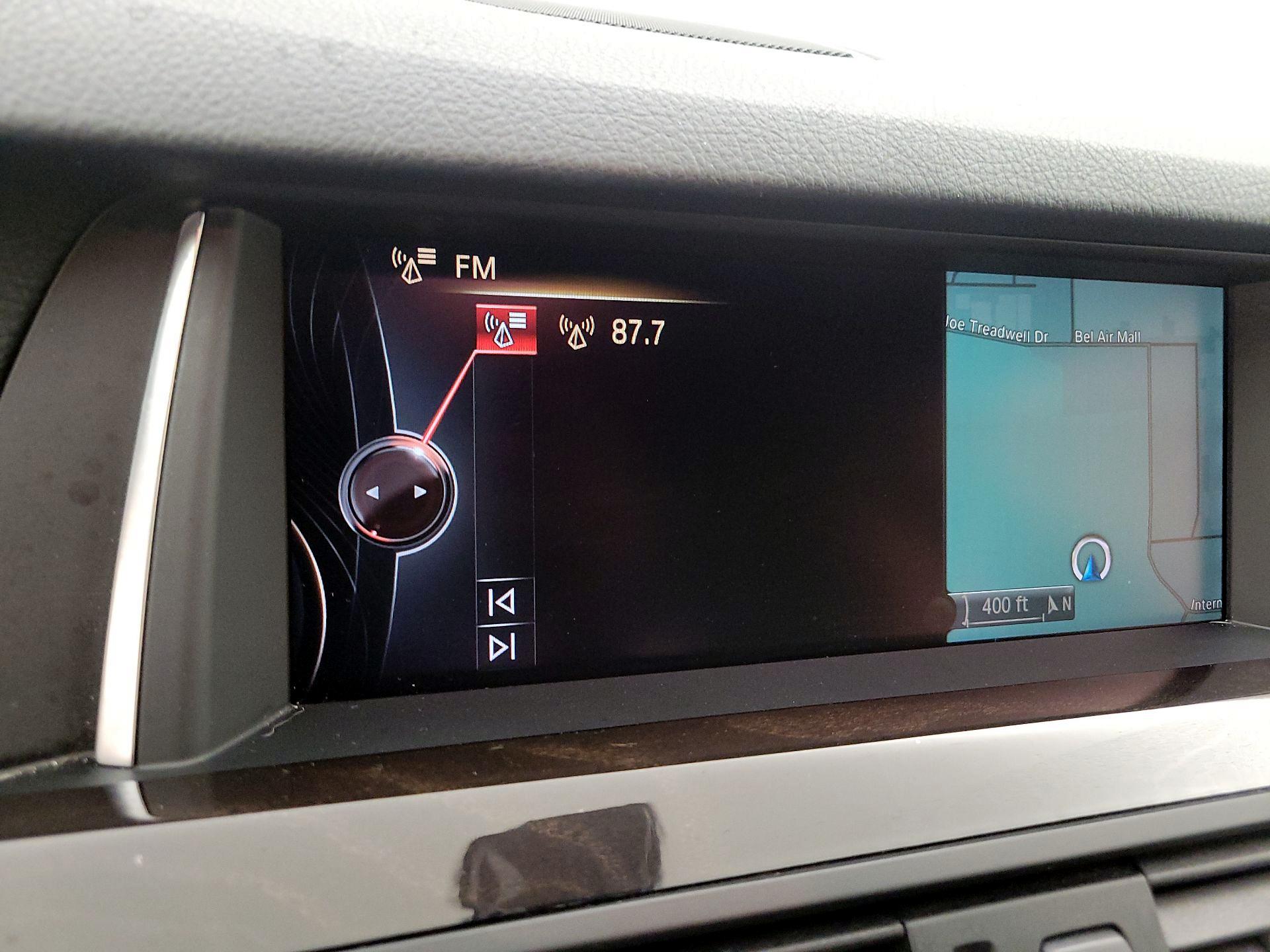 Thumbnail: 2016 BMW 5 Series - 13