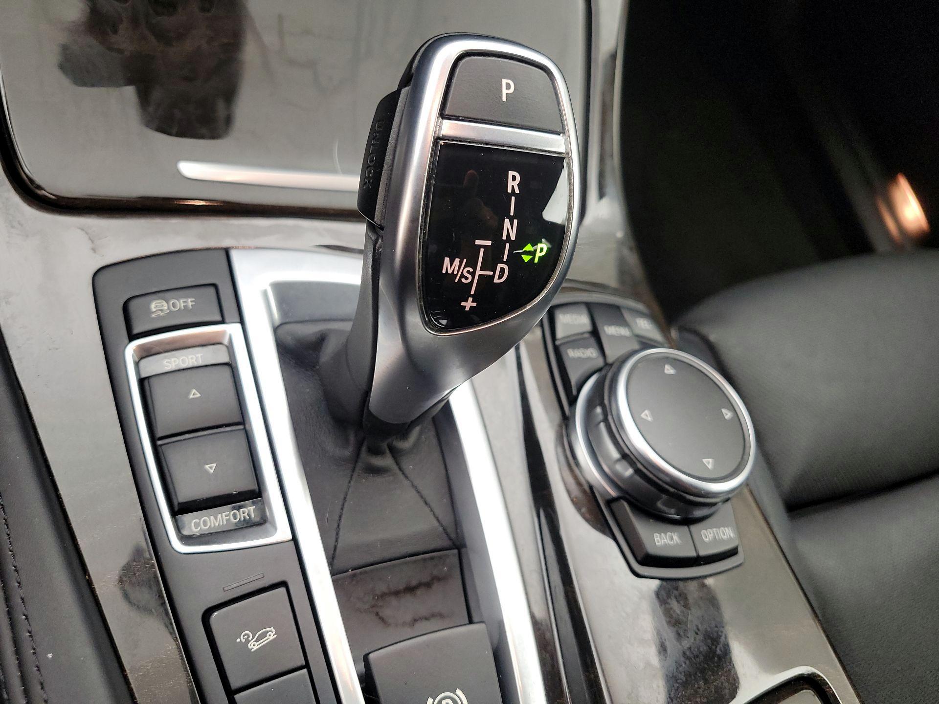 Thumbnail: 2016 BMW 5 Series - 15