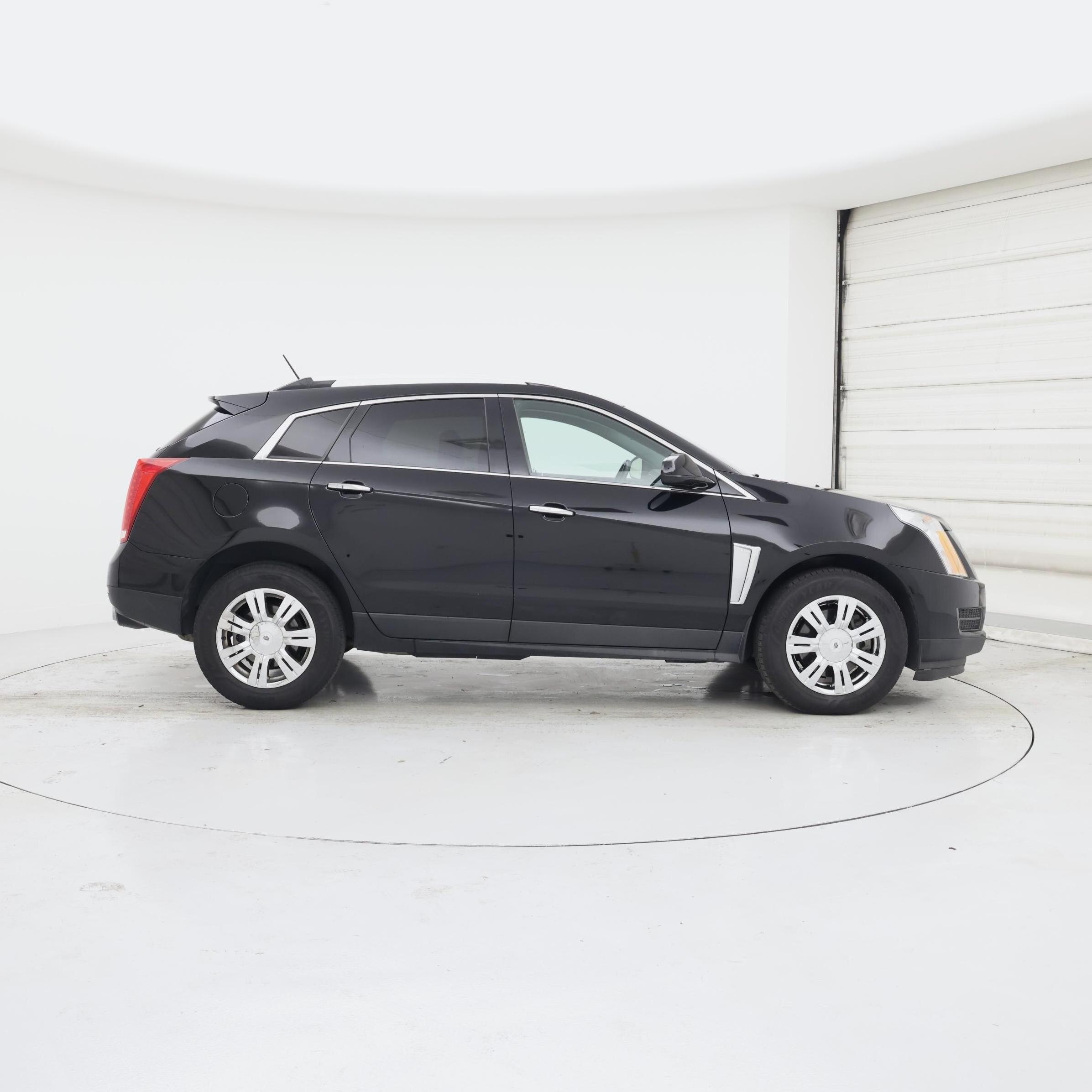 Thumbnail: 2016 Cadillac SRX - 7