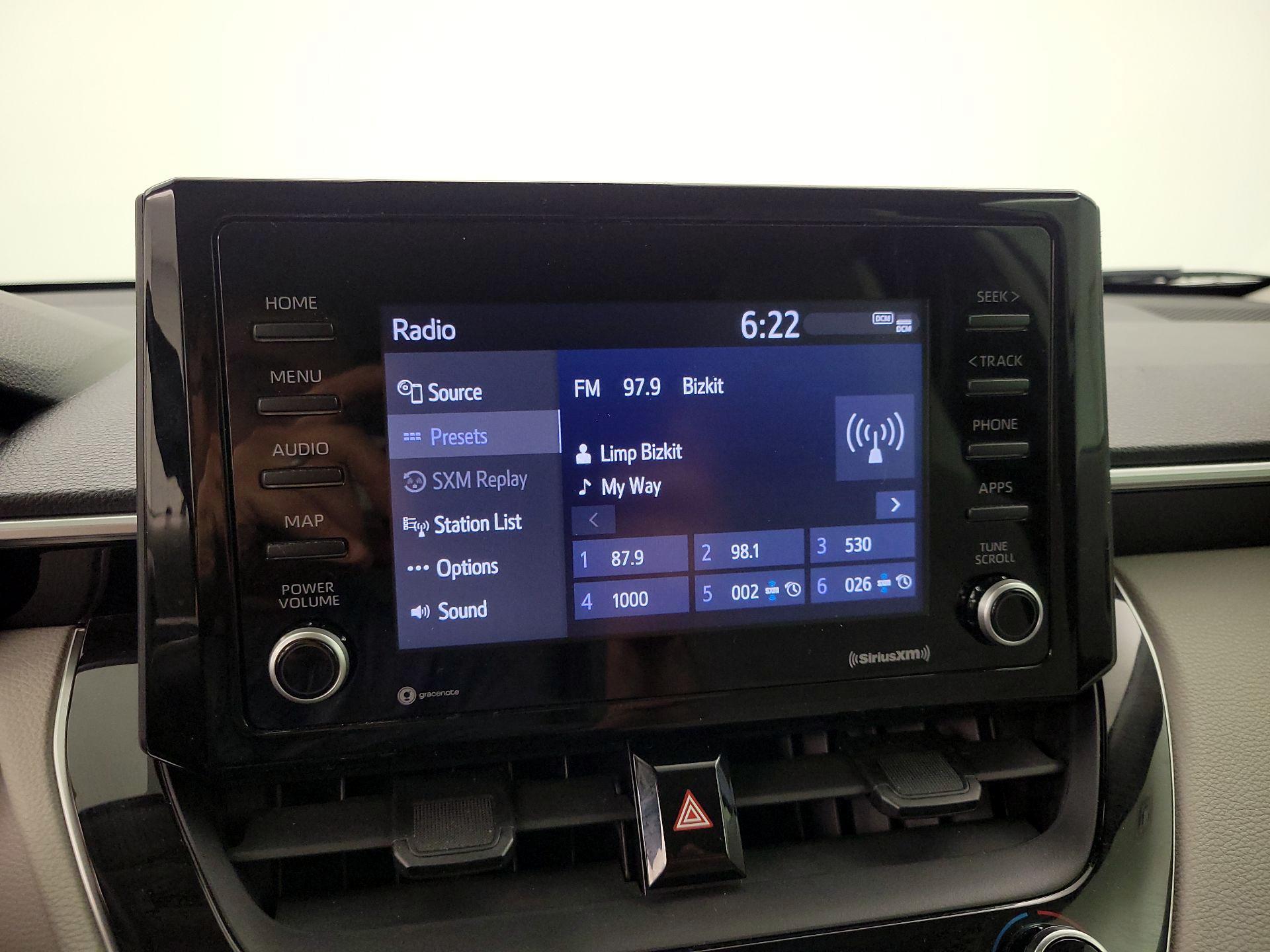 Thumbnail: 2022 Toyota Corolla Cross - 15