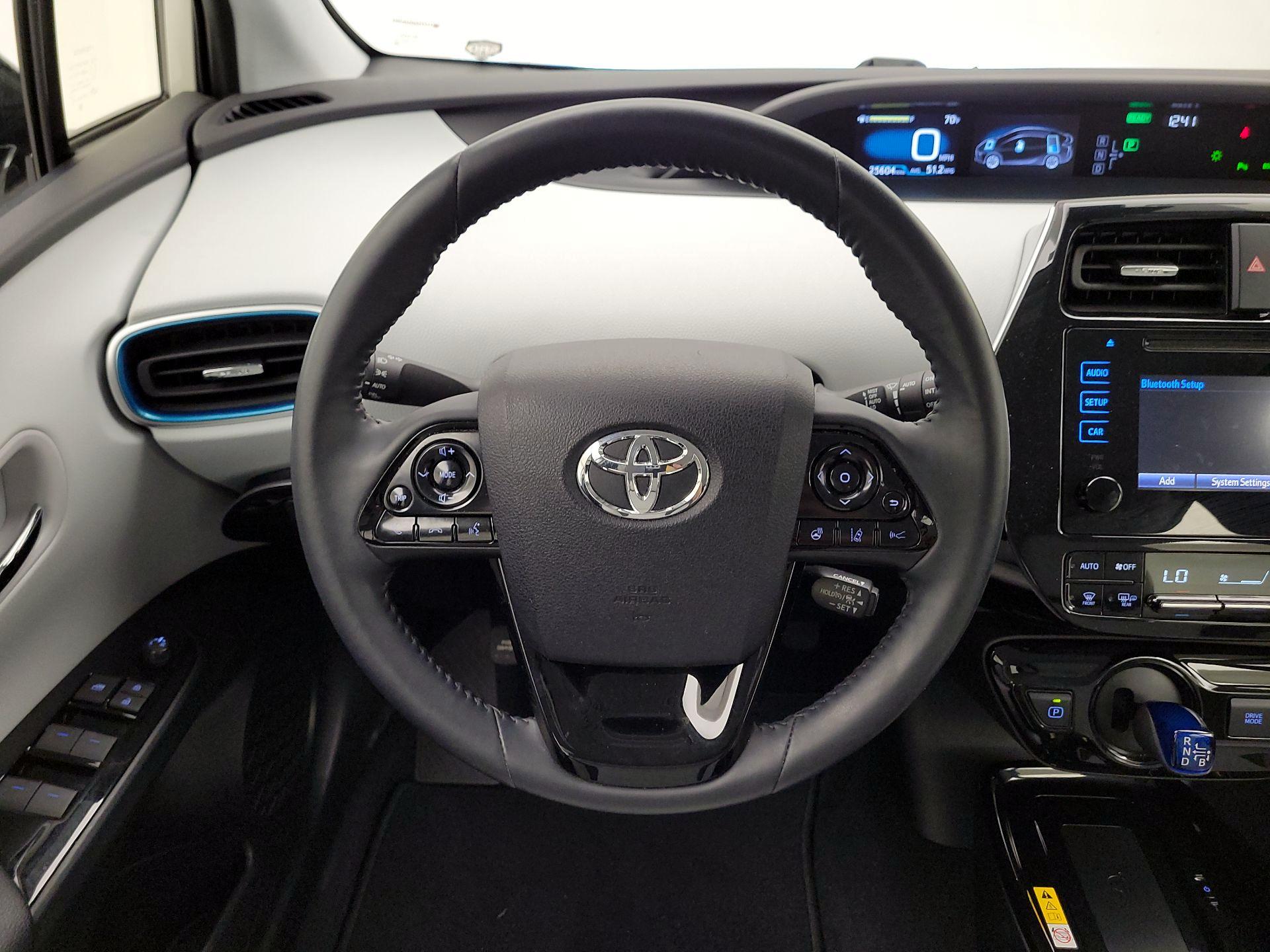 Thumbnail: 2019 Toyota Prius - 10