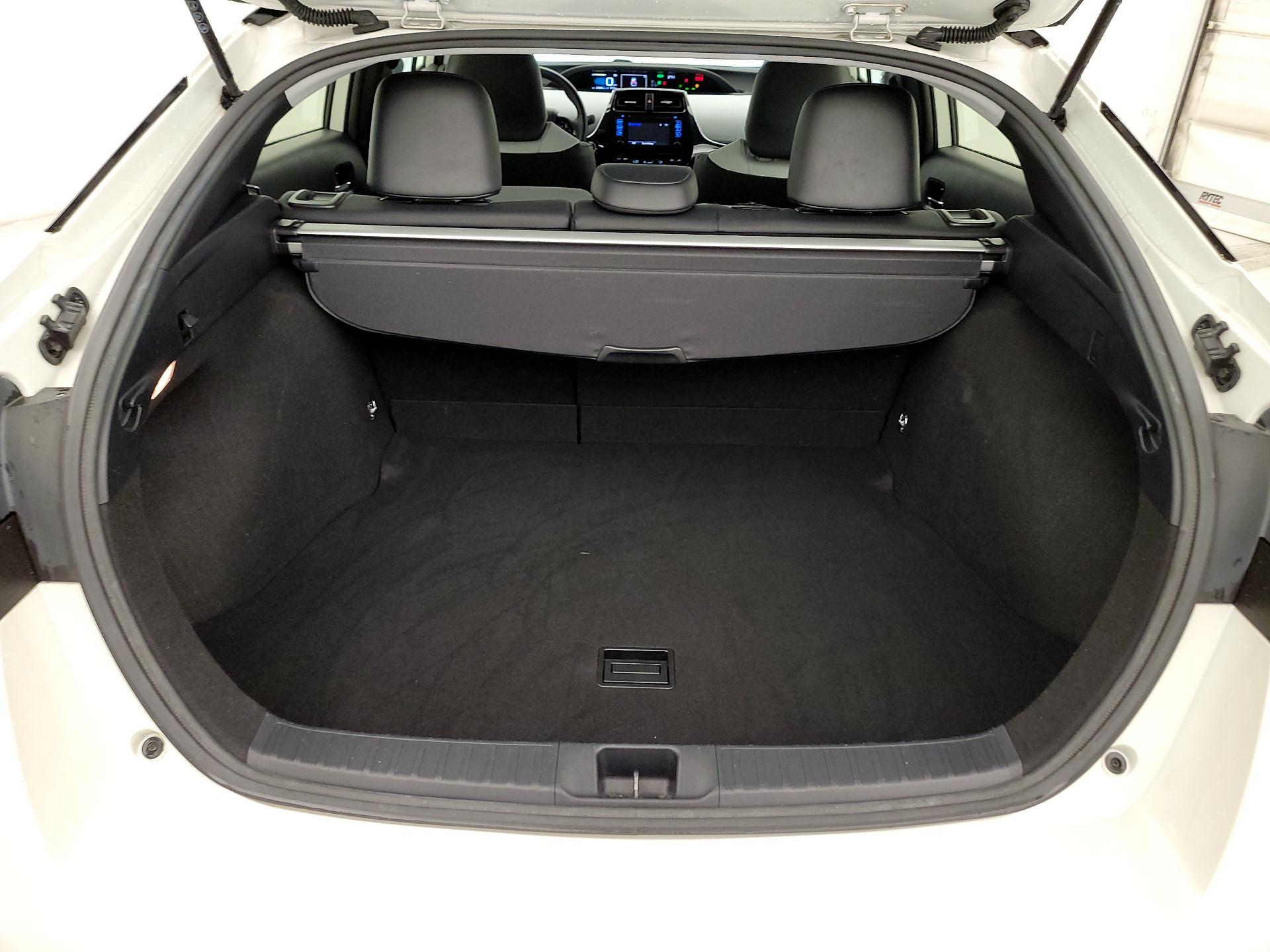 Thumbnail: 2019 Toyota Prius - 20