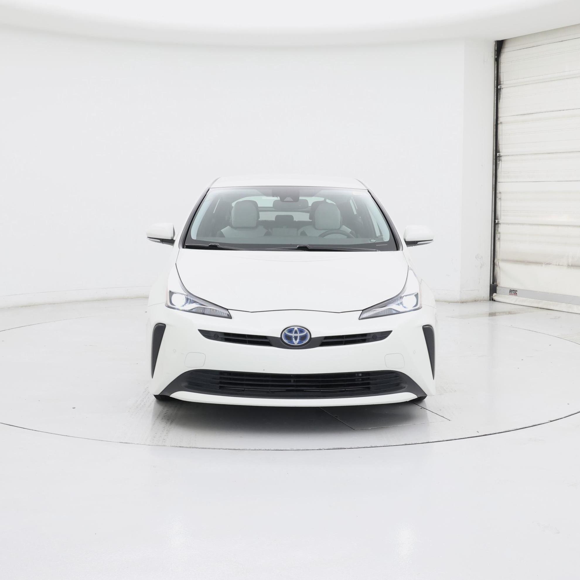 Thumbnail: 2019 Toyota Prius - 5