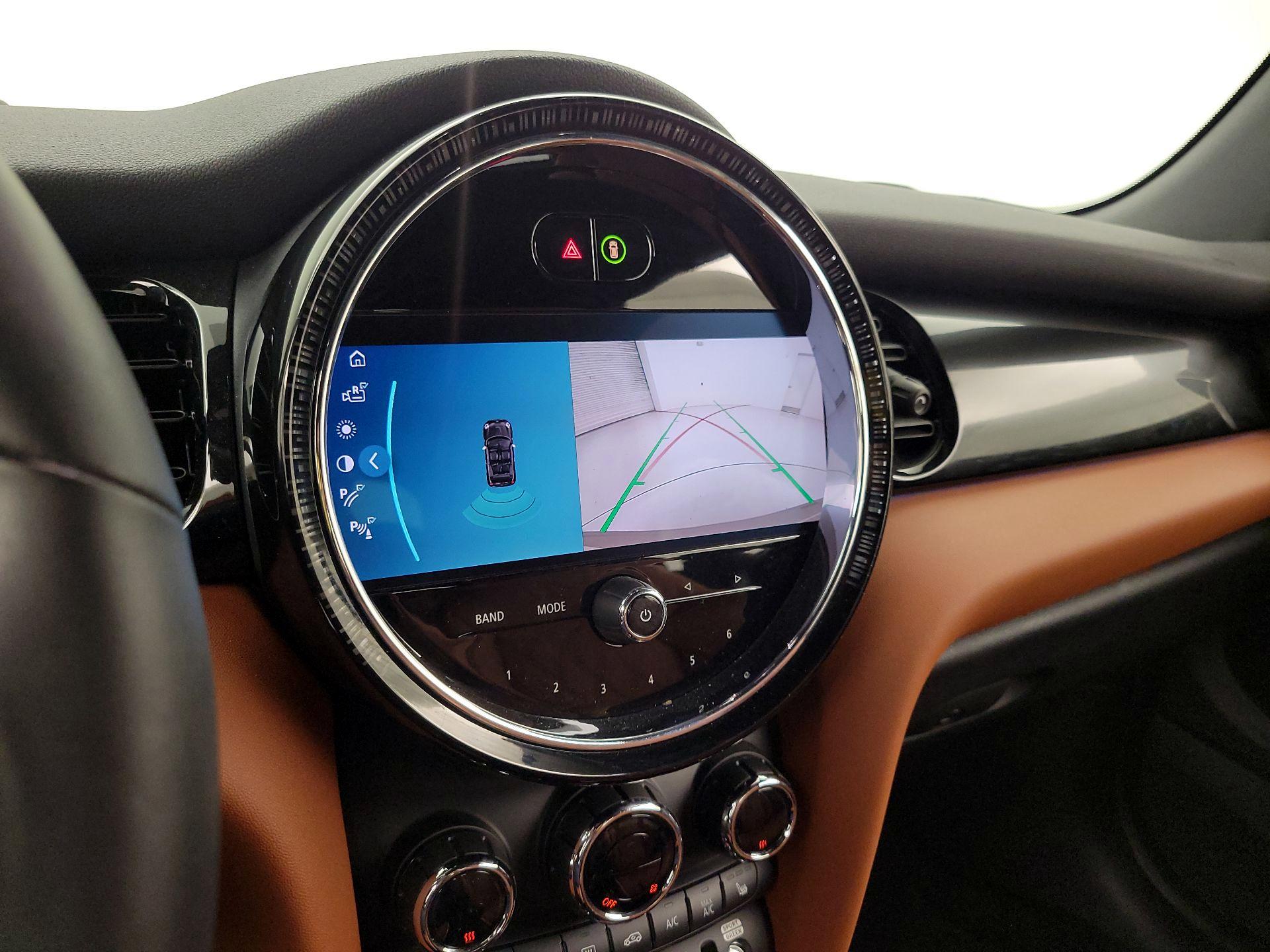 Thumbnail: 2022 MINI Cooper - 15