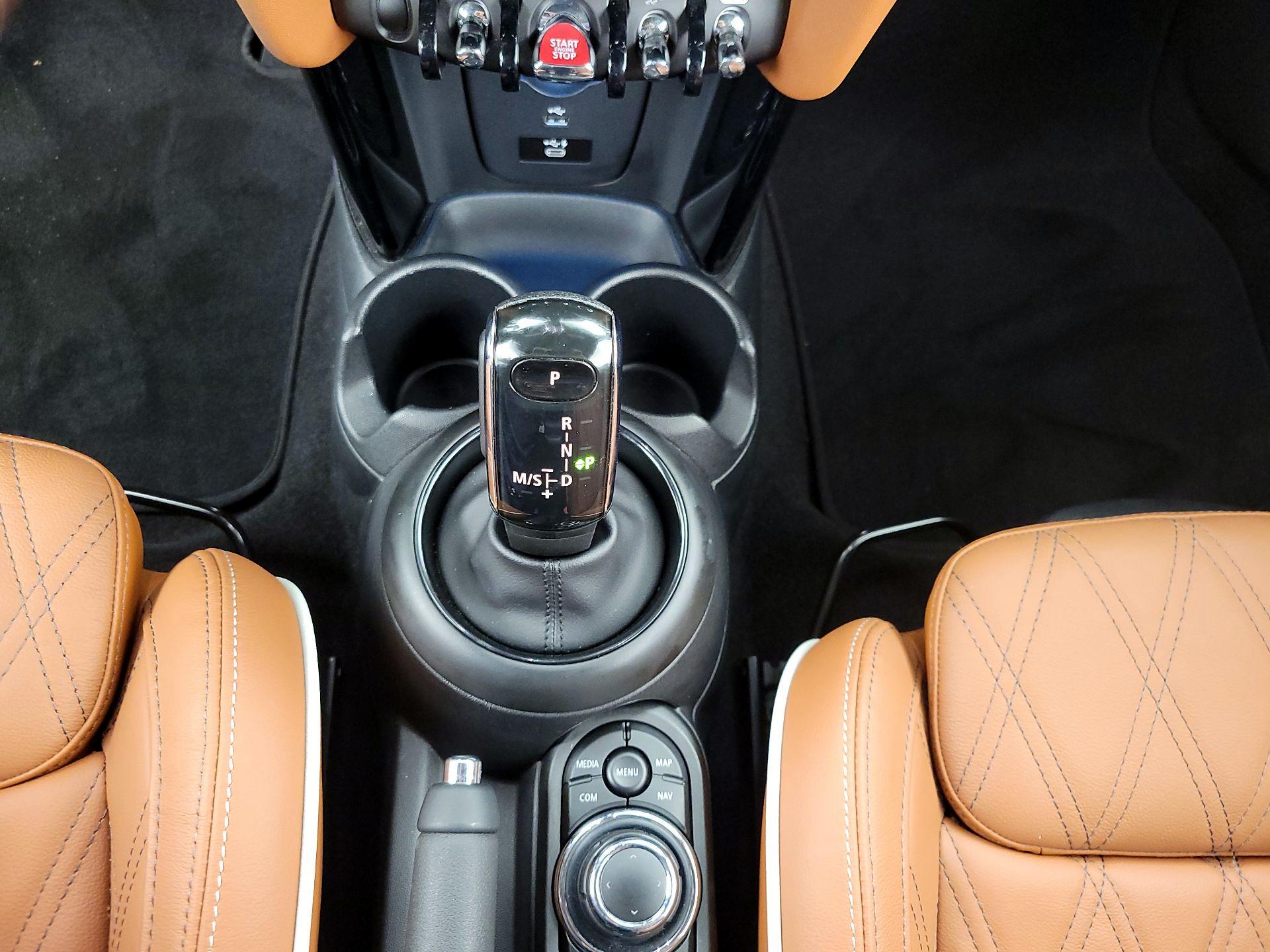 Thumbnail: 2022 MINI Cooper - 18