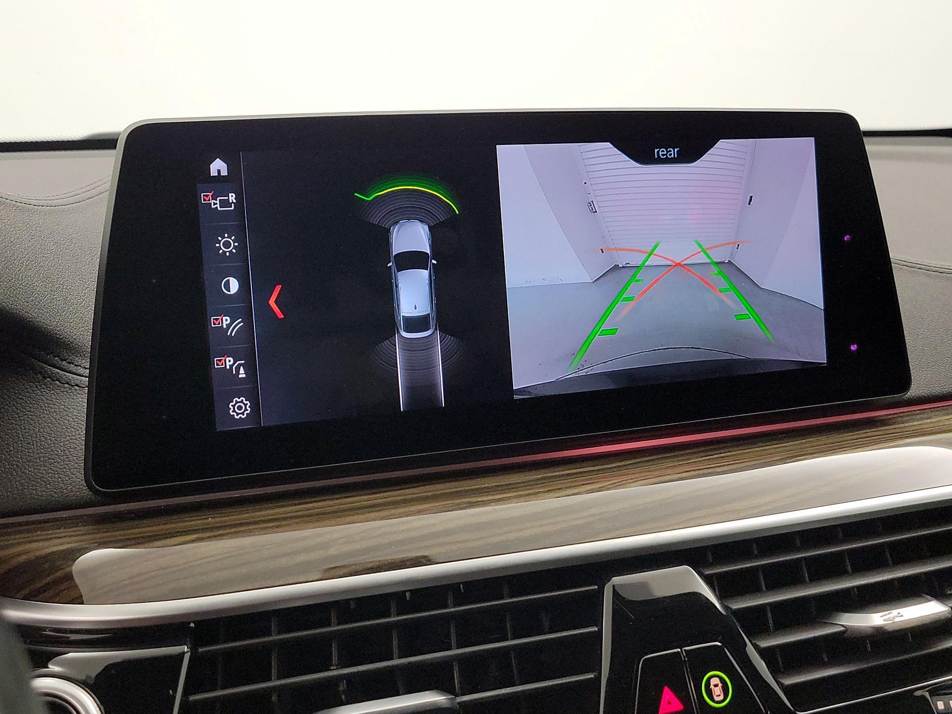 Thumbnail: 2019 BMW 6 Series - 15