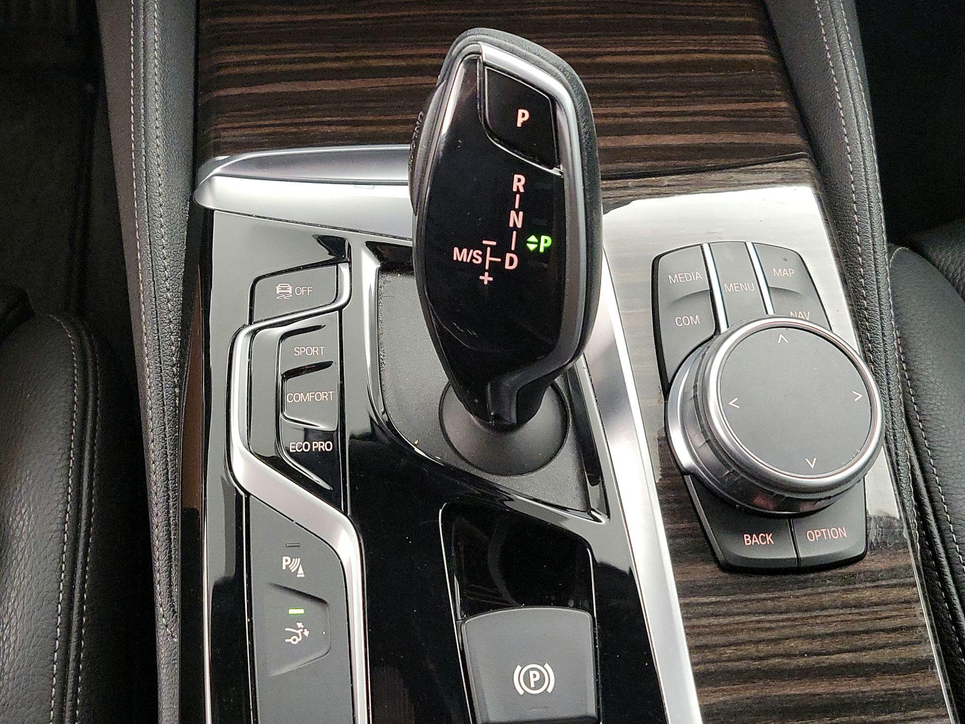 Thumbnail: 2019 BMW 6 Series - 18