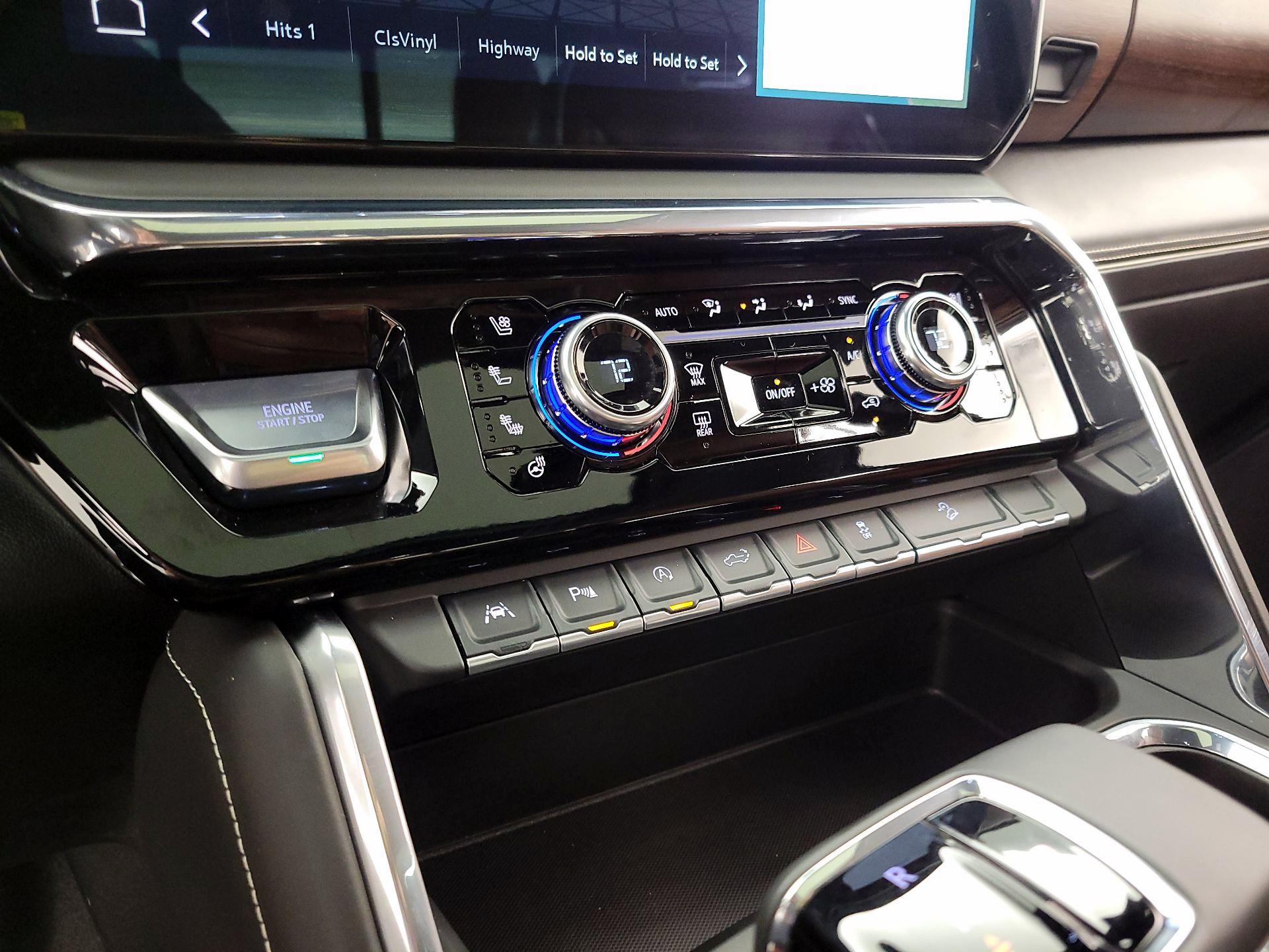 Thumbnail: 2025 GMC Sierra 1500 - 16