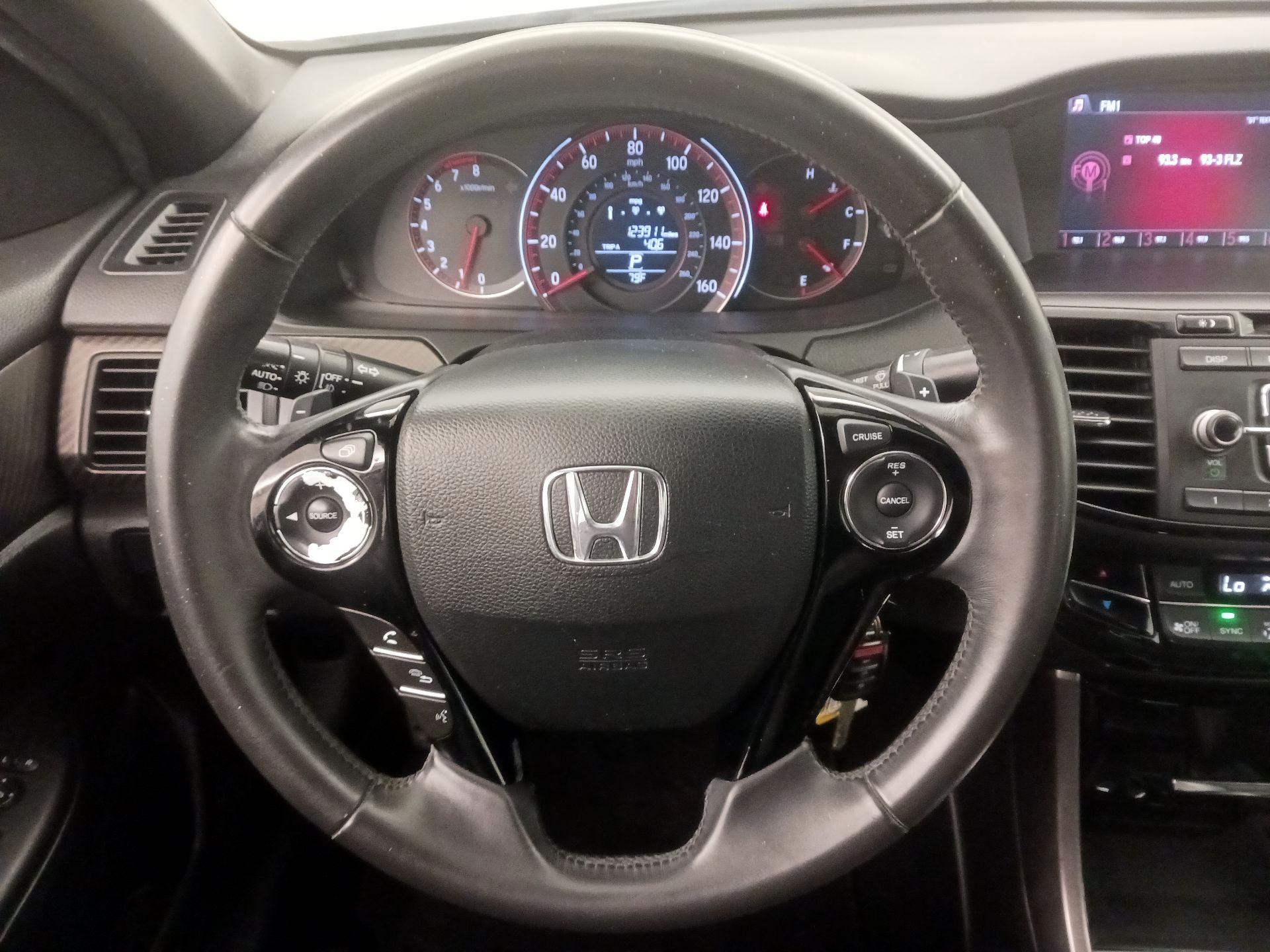 Thumbnail: 2017 Honda Accord - 10
