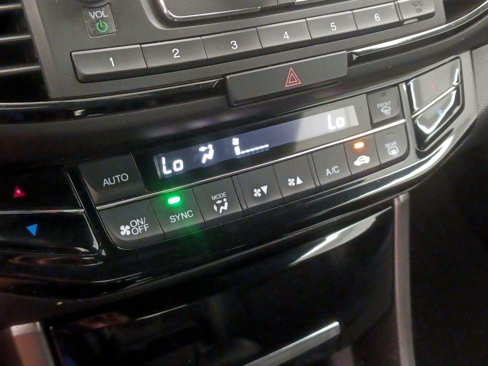 Thumbnail: 2017 Honda Accord - 16