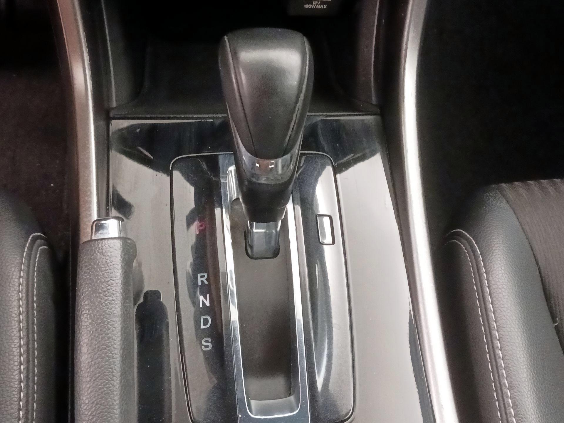 Thumbnail: 2017 Honda Accord - 17