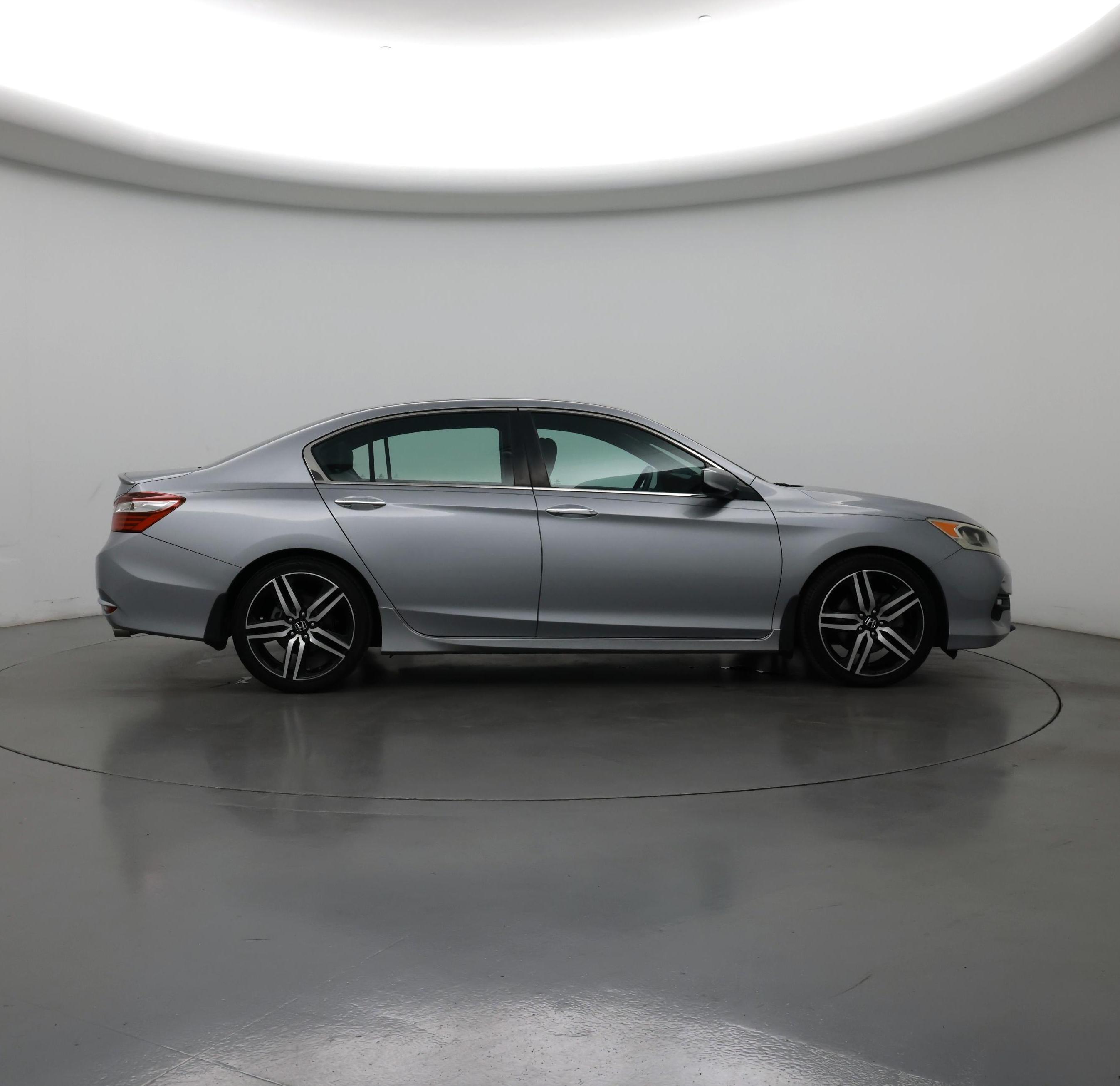 Thumbnail: 2017 Honda Accord - 7