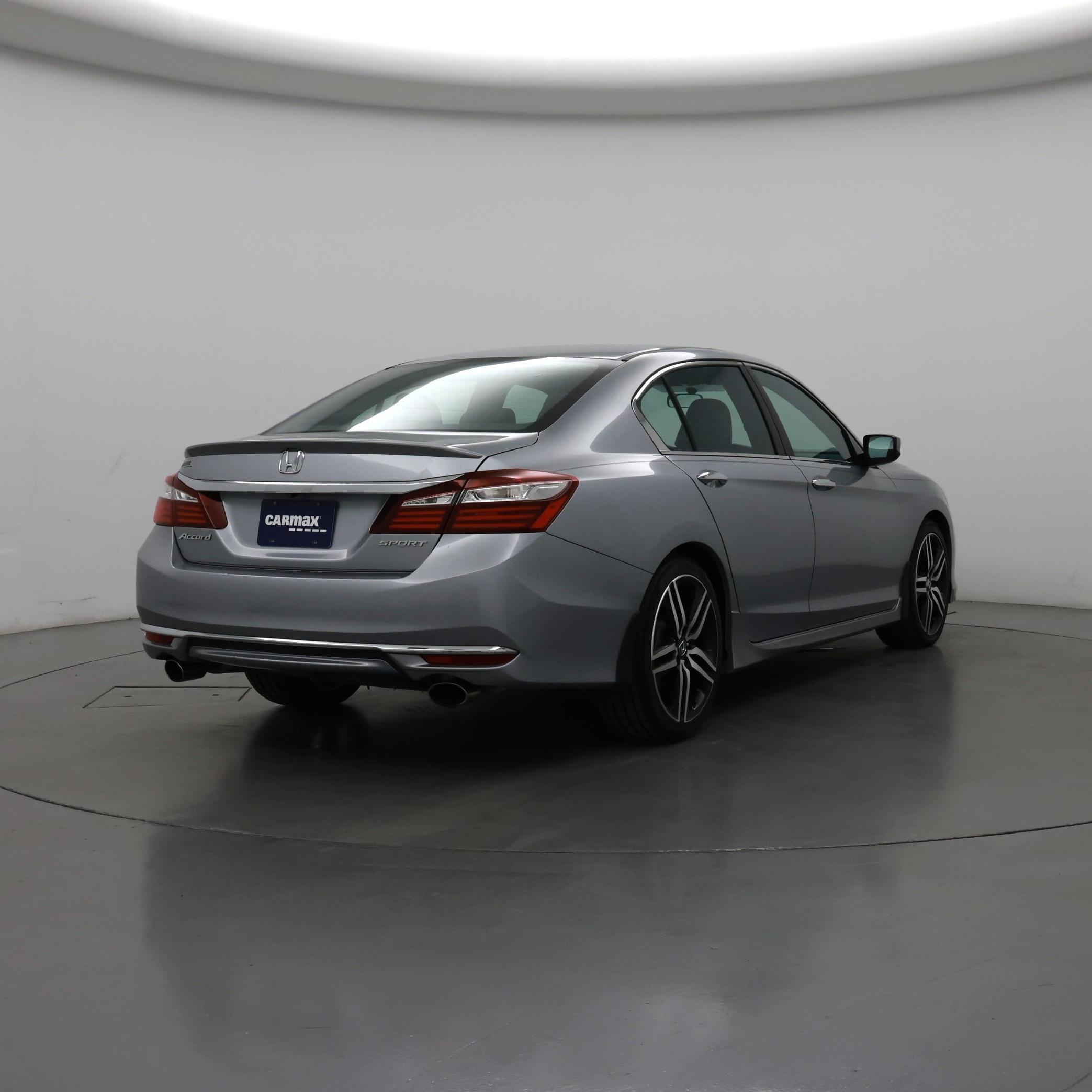 Thumbnail: 2017 Honda Accord - 8
