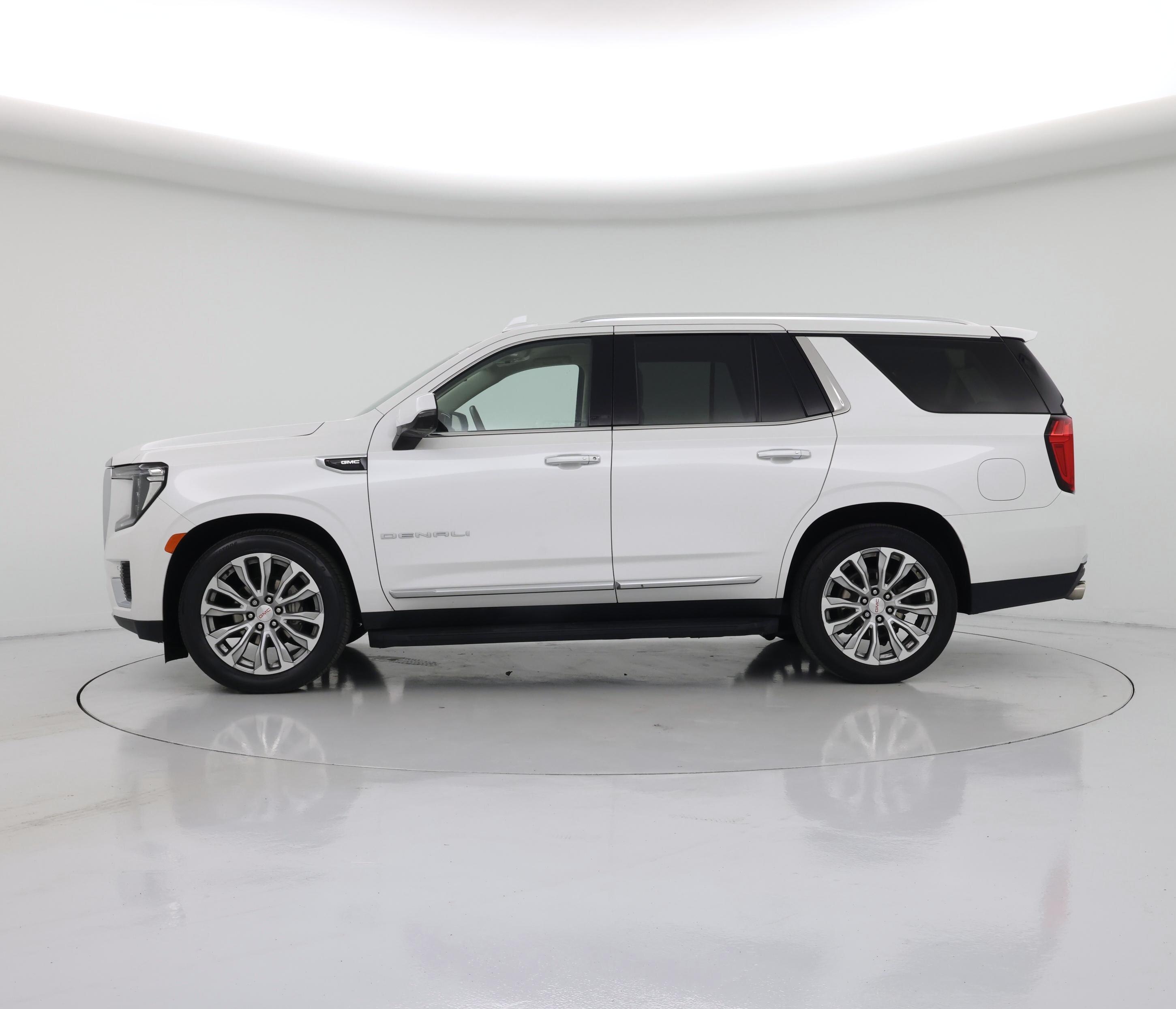 Thumbnail: 2022 GMC Yukon - 3