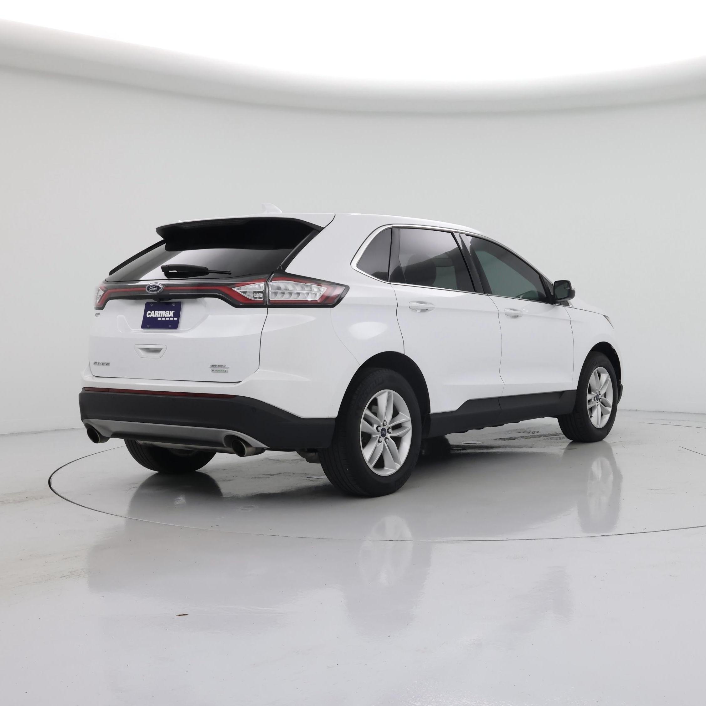 Thumbnail: 2017 Ford Edge - 8