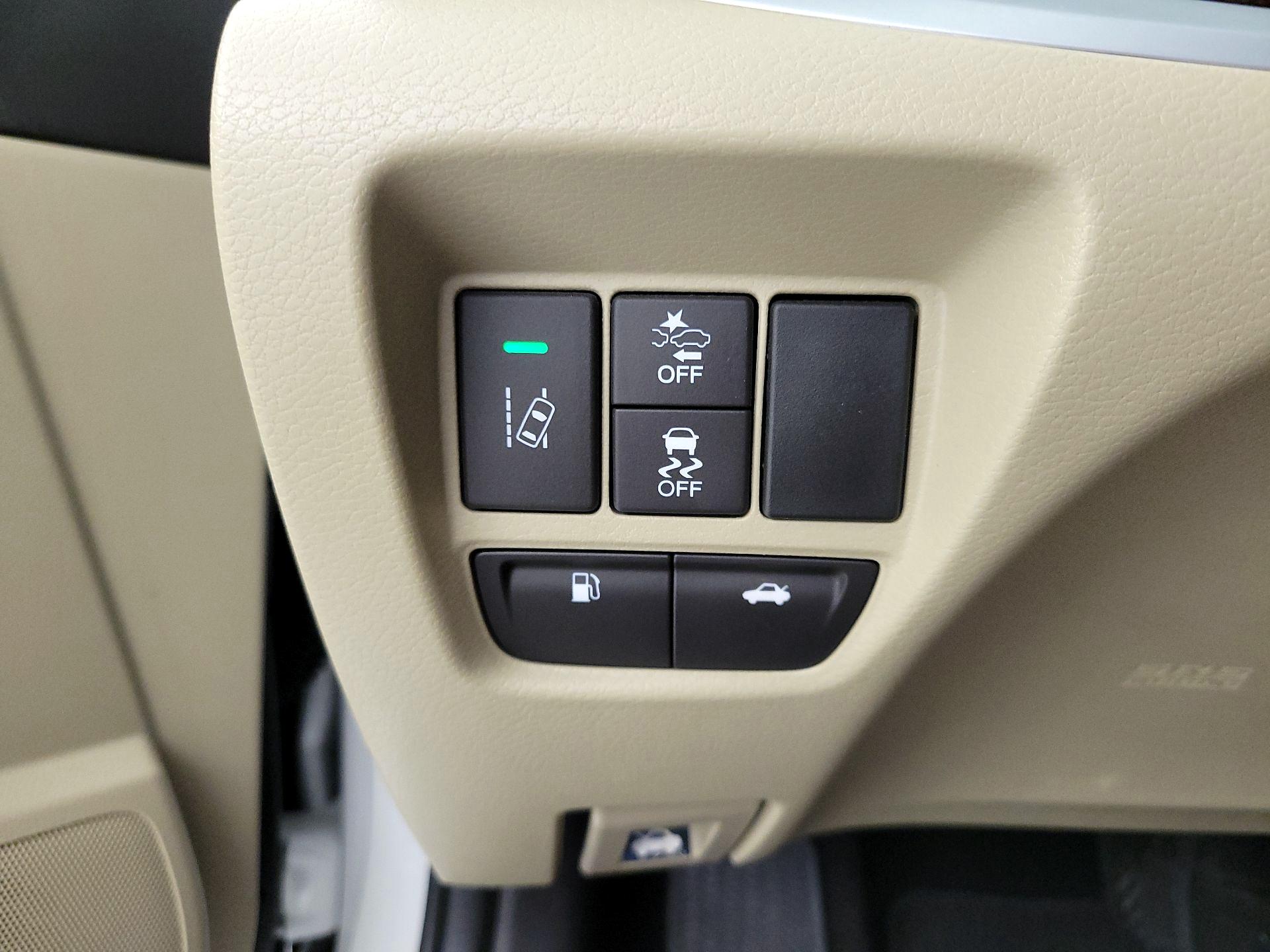 Thumbnail: 2020 Acura TLX - 13