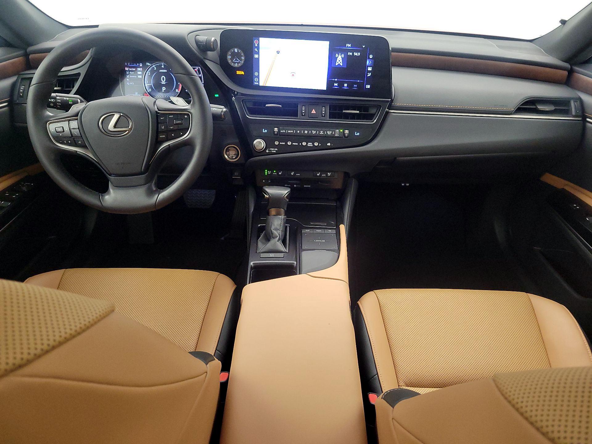 Thumbnail: 2022 Lexus ES - 9