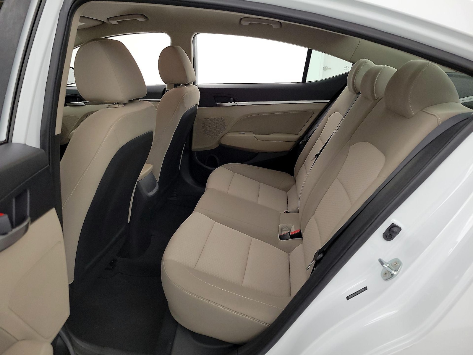 2020 Hyundai Elantra SEL - Photo 20