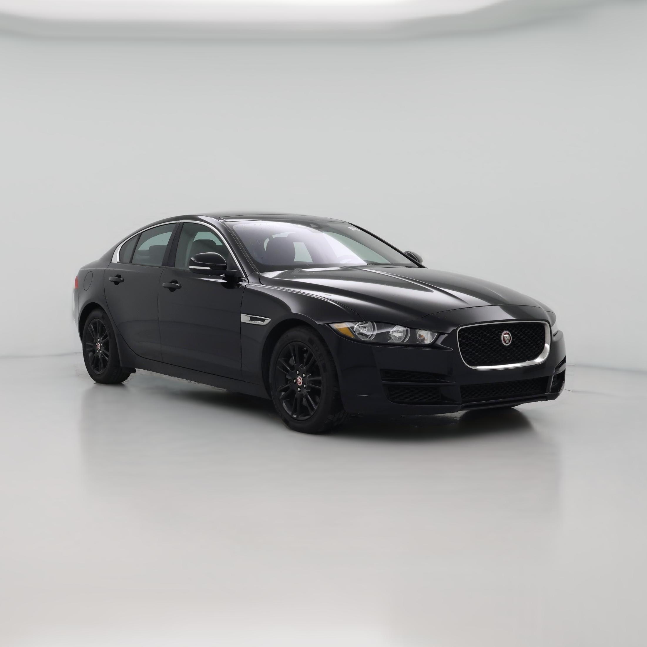 Thumbnail: 2018 Jaguar XE - 1