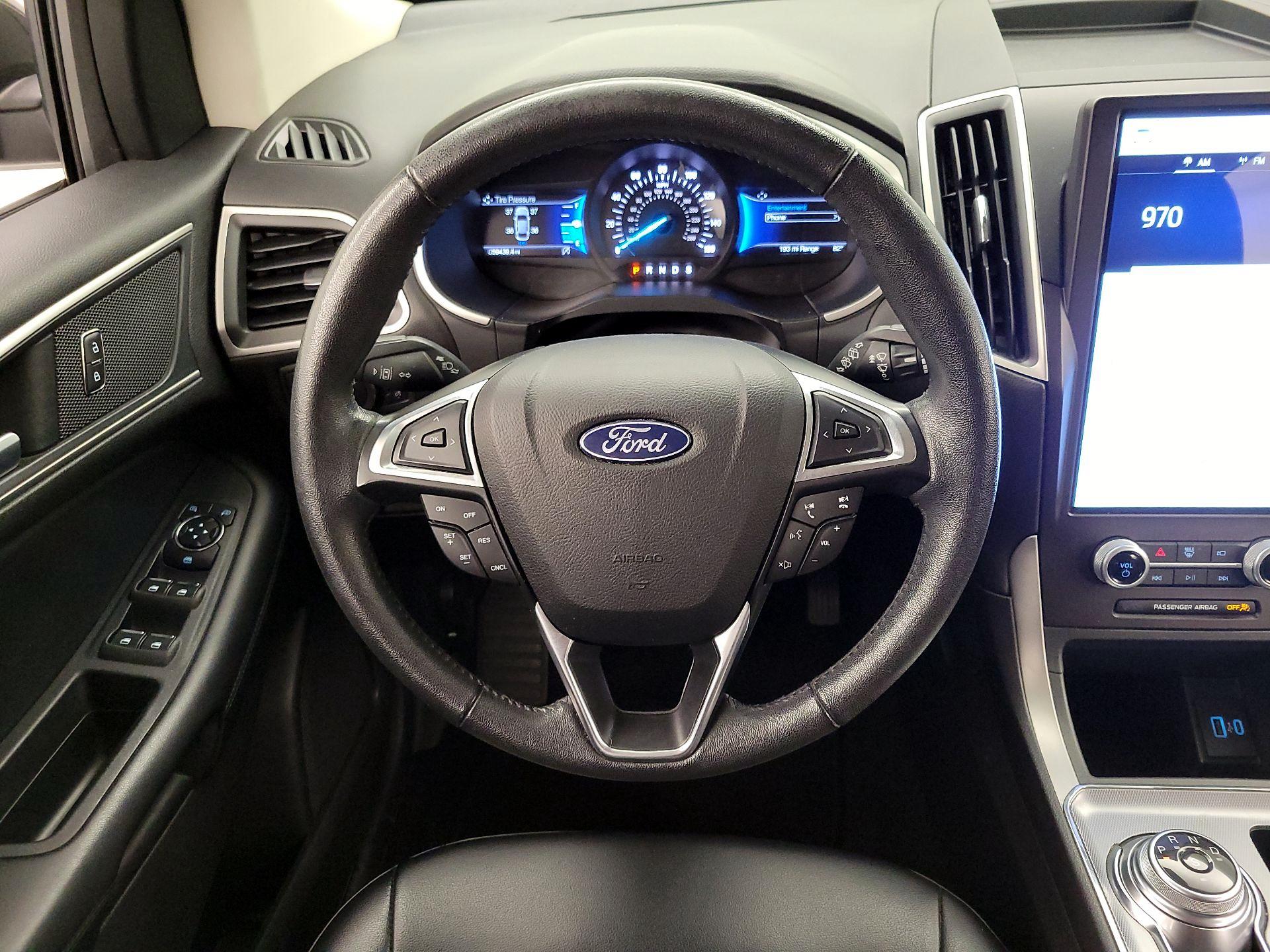 Thumbnail: 2021 Ford Edge - 10