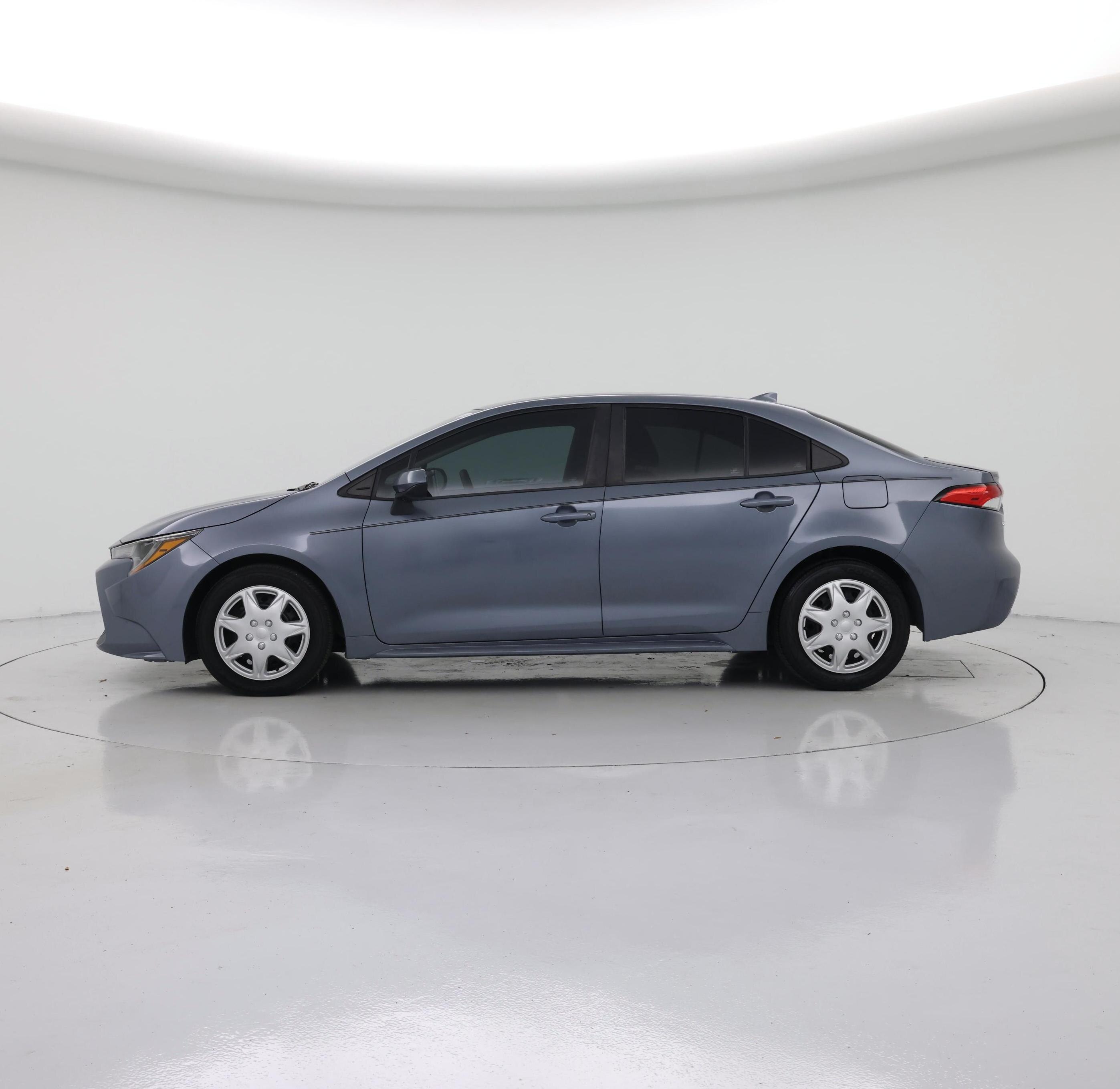 Thumbnail: 2021 Toyota Corolla - 3