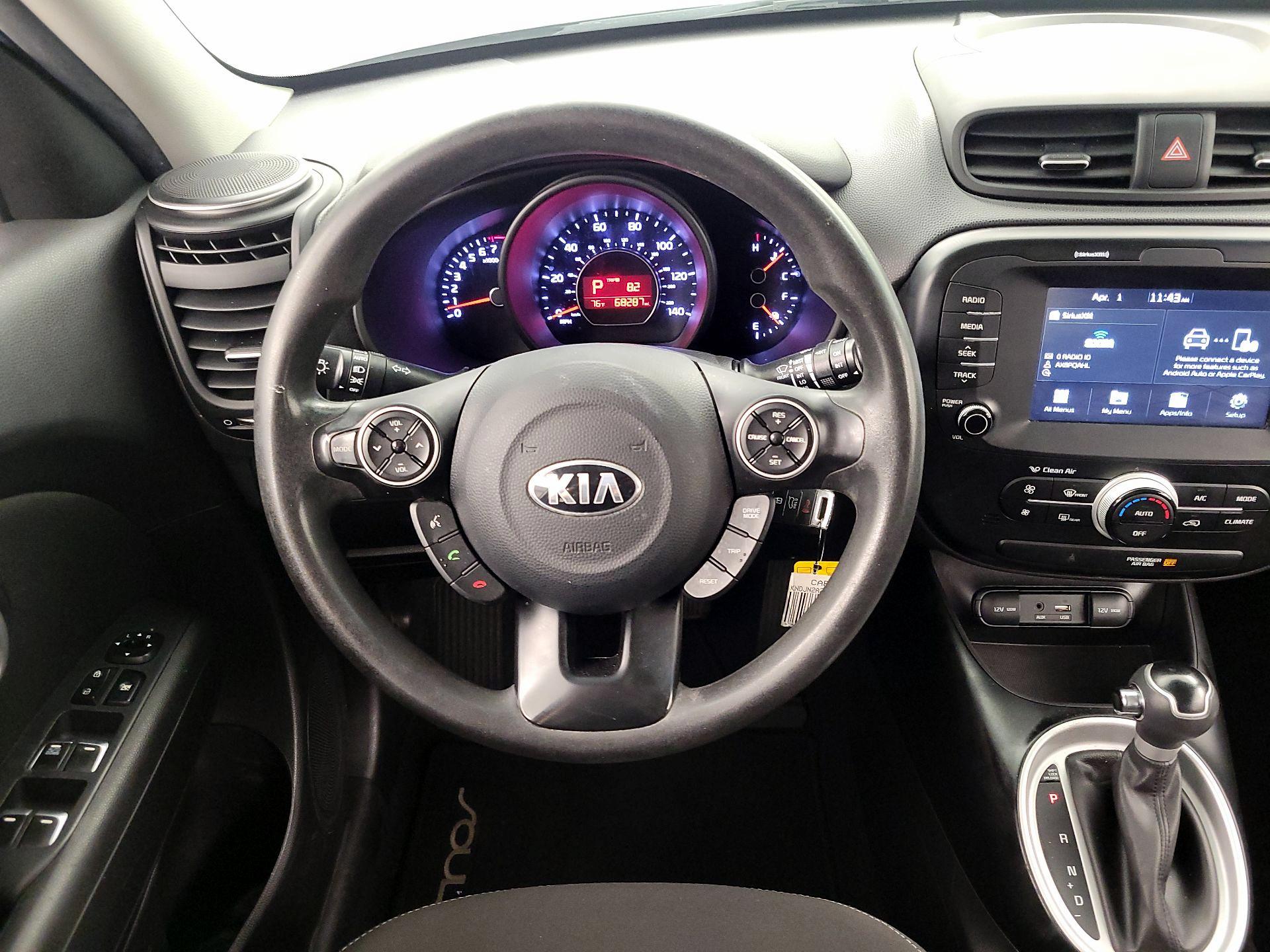 Thumbnail: 2019 Kia Soul - 10