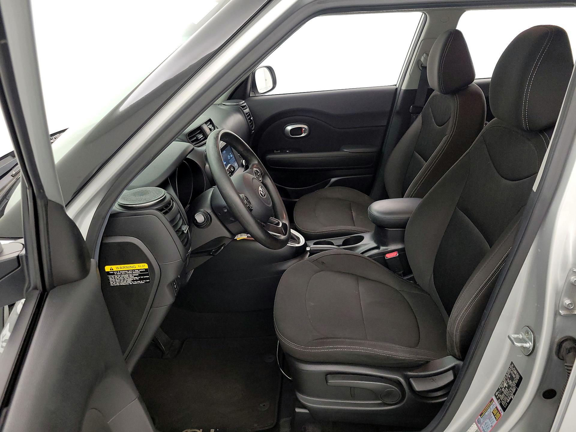 Thumbnail: 2019 Kia Soul - 11