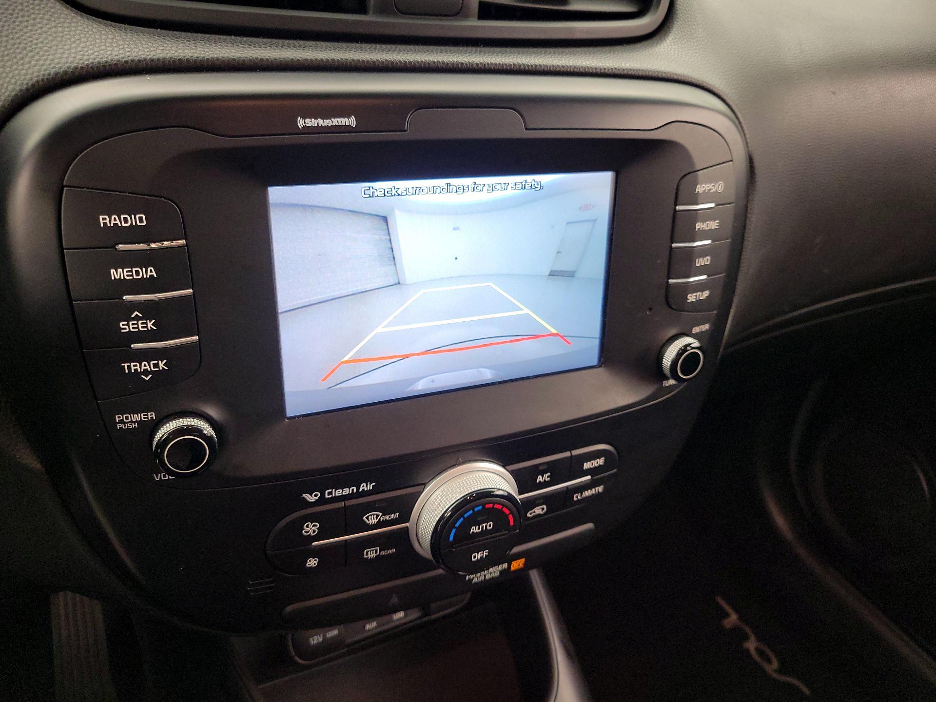 Thumbnail: 2019 Kia Soul - 14